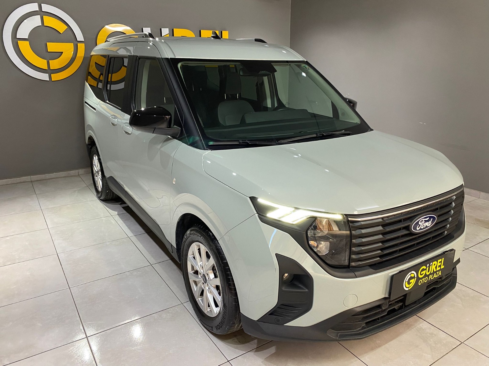 2024 Dizel Manuel Ford Tourneo Courier Gri Gürel Tasarım Aksesuar Otomotiv San. Tic. Ltd. Şti.