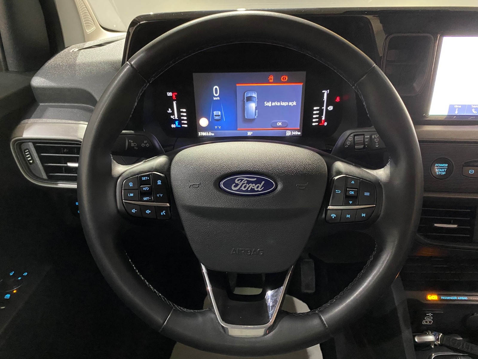 2024 Dizel Manuel Ford Tourneo Courier Gri Gürel Tasarım Aksesuar Otomotiv San. Tic. Ltd. Şti.