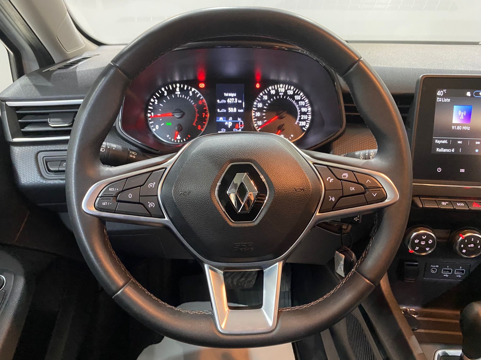 2023 Benzin Otomatik Renault Clio Beyaz Gürel Tasarım Aksesuar Otomotiv San. Tic. Ltd. Şti.