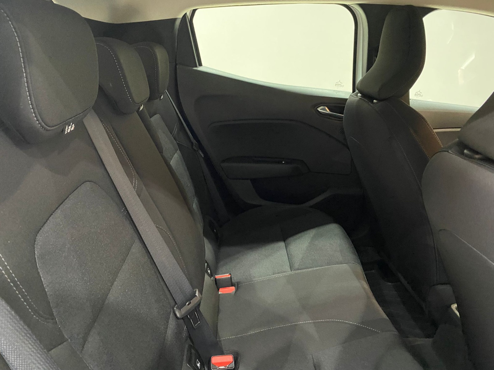 2023 Benzin Otomatik Renault Clio Beyaz Gürel Tasarım Aksesuar Otomotiv San. Tic. Ltd. Şti.