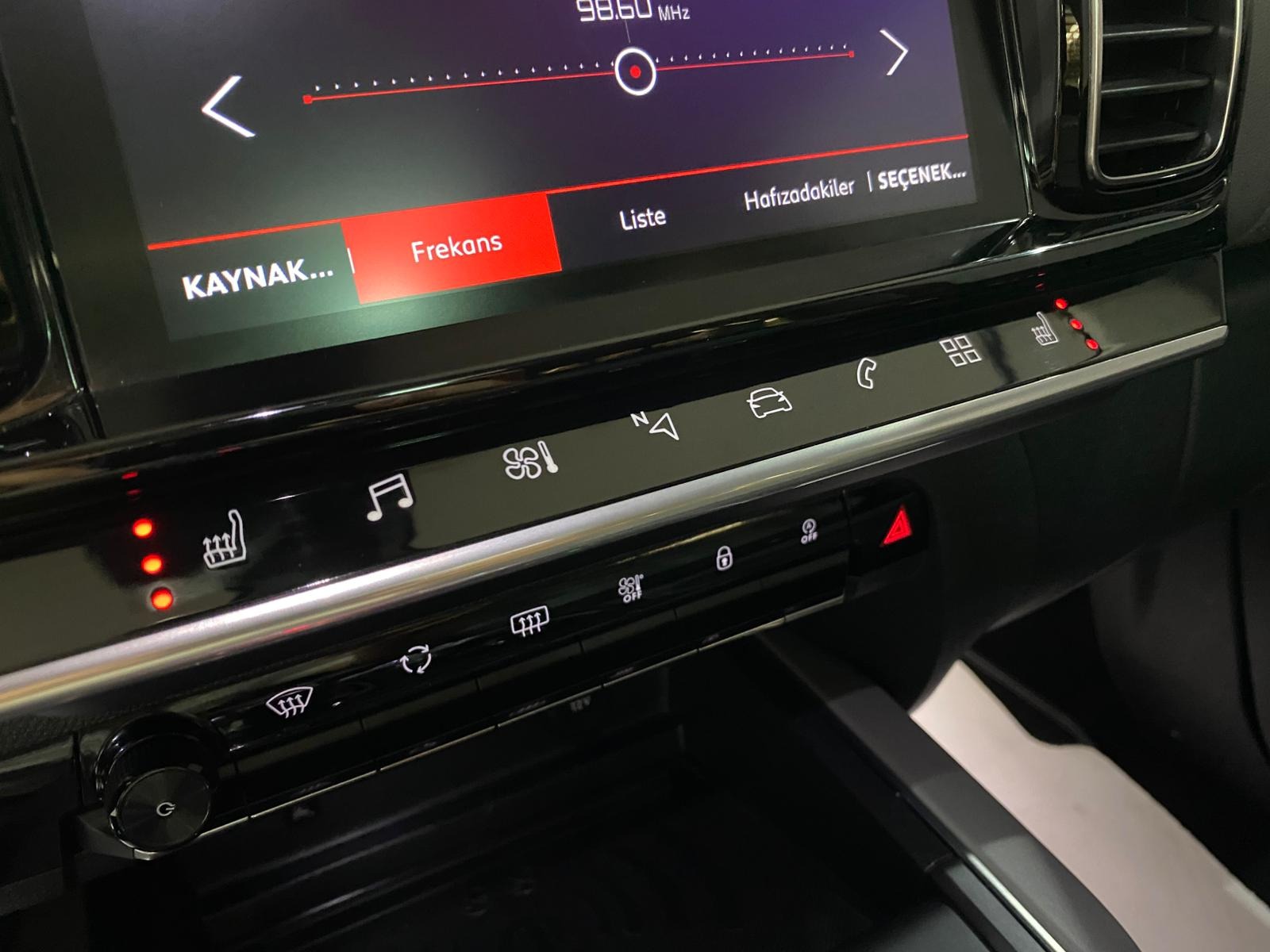 2019 Dizel Otomatik Citroen C5 AirCross Kırmızı Gürel Tasarım Aksesuar Otomotiv San. Tic. Ltd. Şti.