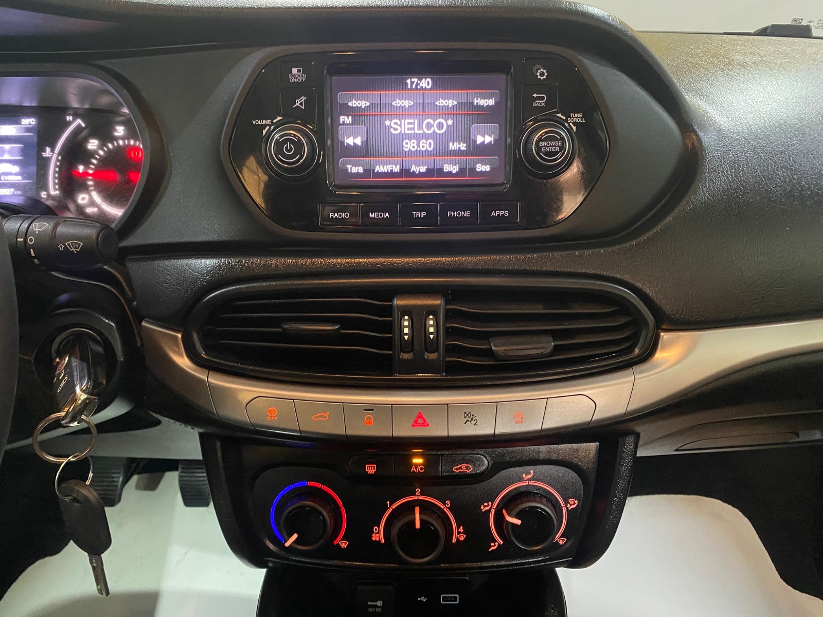 2020 Dizel Manuel Fiat Egea Beyaz Gürel Tasarım Aksesuar Otomotiv San. Tic. Ltd. Şti.