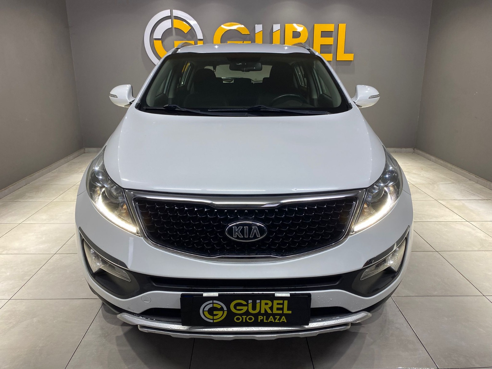 2015 Benzin Manuel Kia Sportage Beyaz Gürel Tasarım Aksesuar Otomotiv San. Tic. Ltd. Şti.