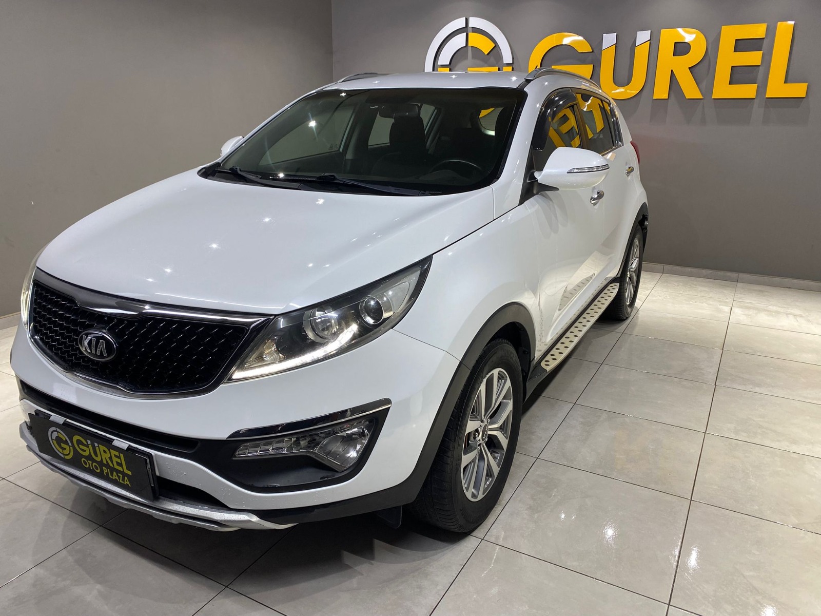 2015 Benzin Manuel Kia Sportage Beyaz Gürel Tasarım Aksesuar Otomotiv San. Tic. Ltd. Şti.