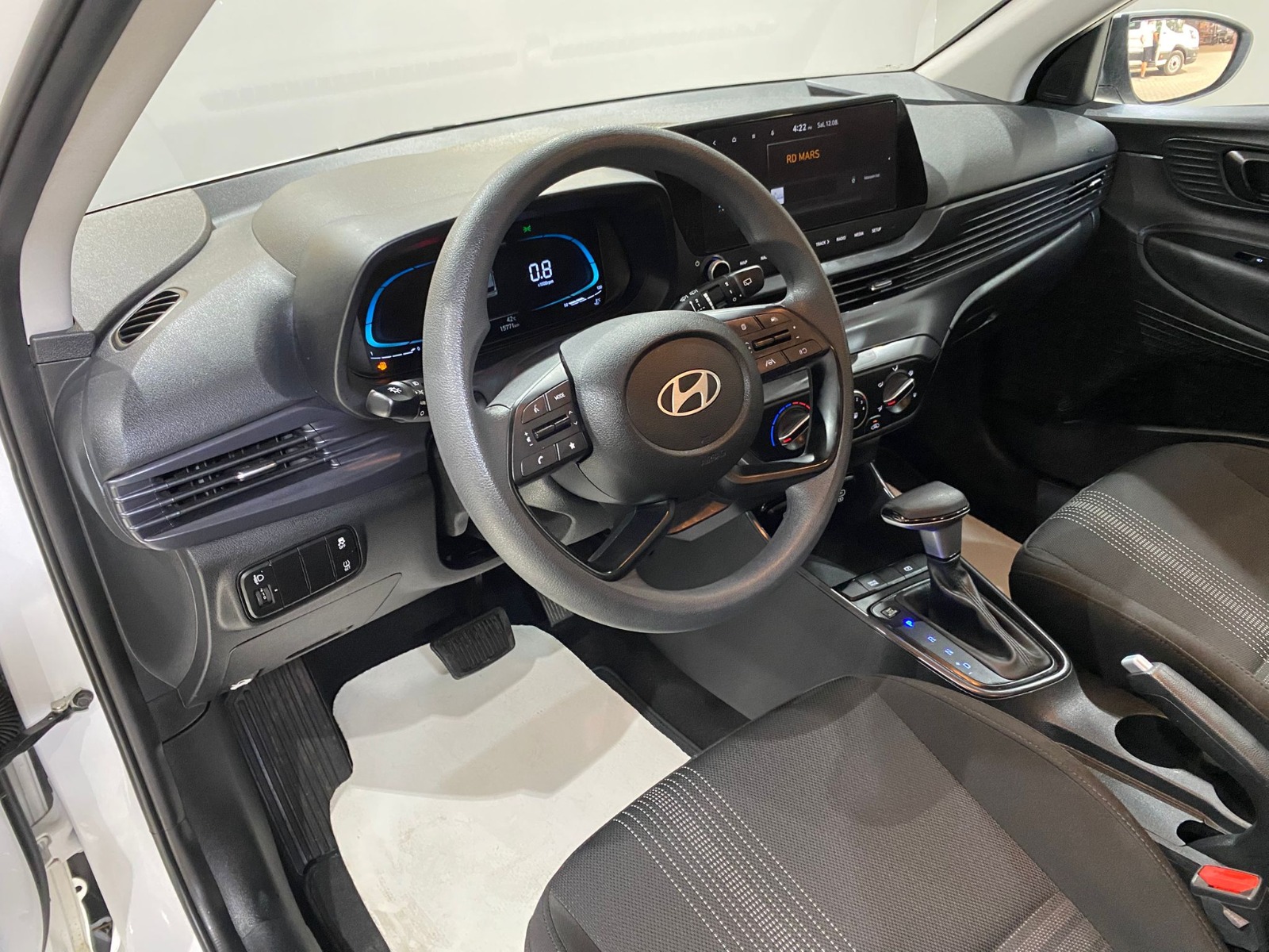 2024 Benzin Otomatik Hyundai i20 Beyaz Gürel Tasarım Aksesuar Otomotiv San. Tic. Ltd. Şti.