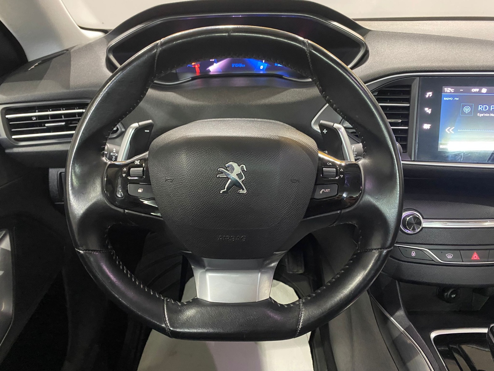 2021 Benzin Otomatik Peugeot 308 Gri Gürel Tasarım Aksesuar Otomotiv San. Tic. Ltd. Şti.