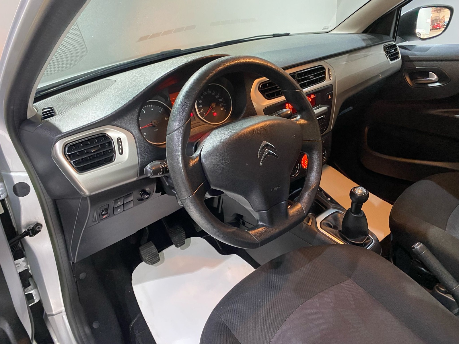 2013 Benzin Manuel Citroen C-Elysee Gri Gürel Tasarım Aksesuar Otomotiv San. Tic. Ltd. Şti.