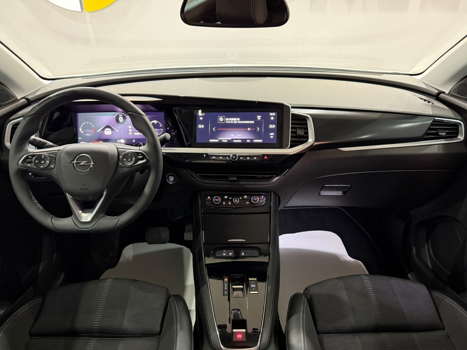 2024 Benzin Otomatik Opel Grandland Beyaz Gürel Tasarım Aksesuar Otomotiv San. Tic. Ltd. Şti.