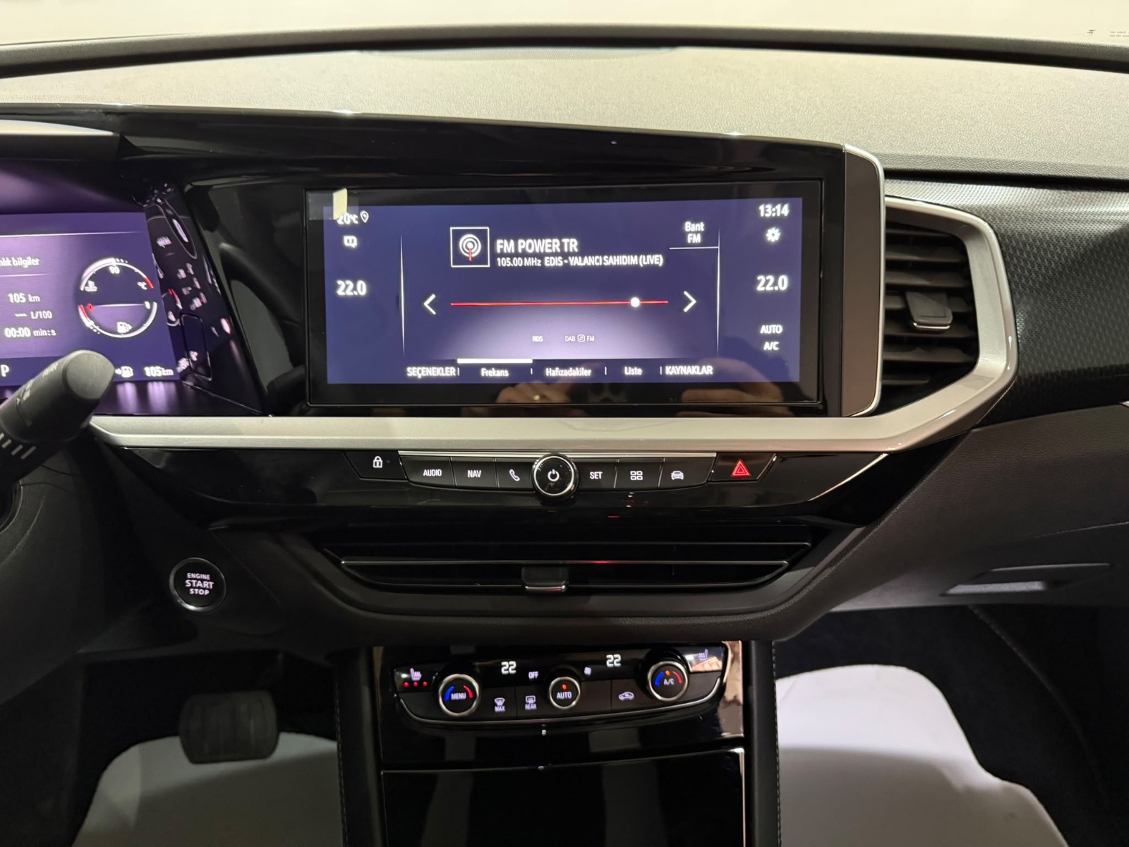 2024 Benzin Otomatik Opel Grandland Beyaz Gürel Tasarım Aksesuar Otomotiv San. Tic. Ltd. Şti.