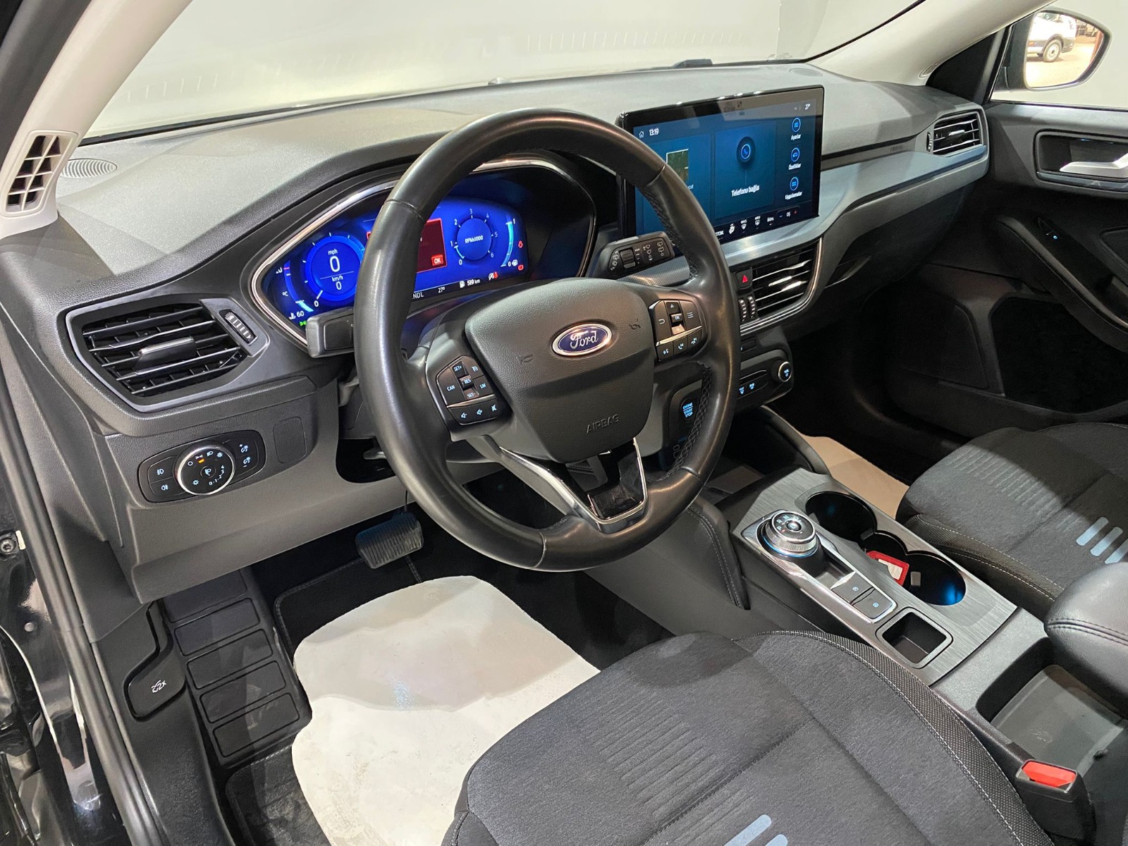 2023 Dizel Otomatik Ford Focus Siyah Gürel Tasarım Aksesuar Otomotiv San. Tic. Ltd. Şti.
