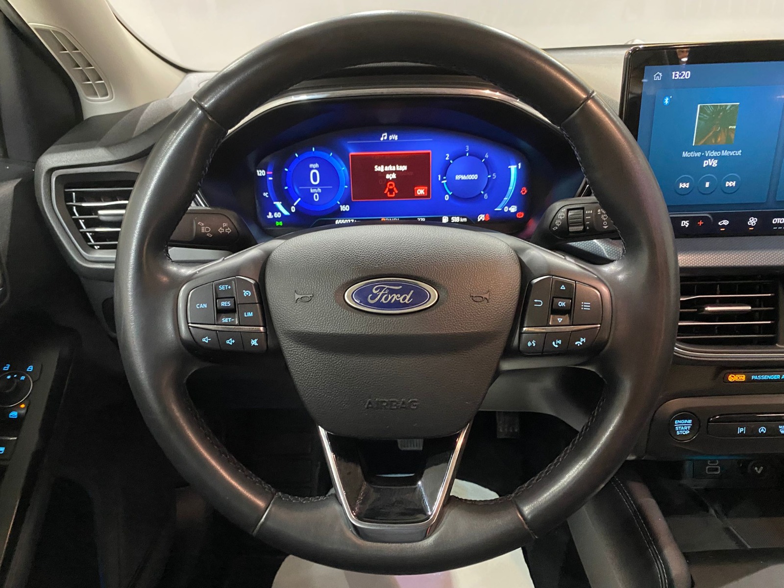 2023 Dizel Otomatik Ford Focus Siyah Gürel Tasarım Aksesuar Otomotiv San. Tic. Ltd. Şti.