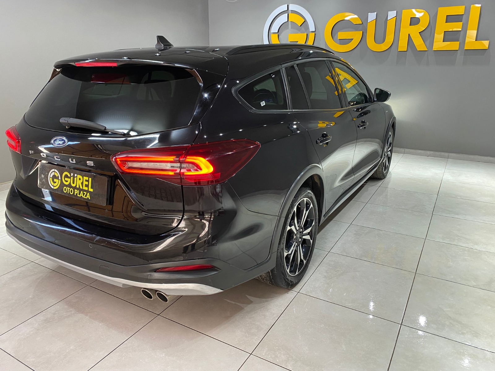 2023 Dizel Otomatik Ford Focus Siyah Gürel Tasarım Aksesuar Otomotiv San. Tic. Ltd. Şti.