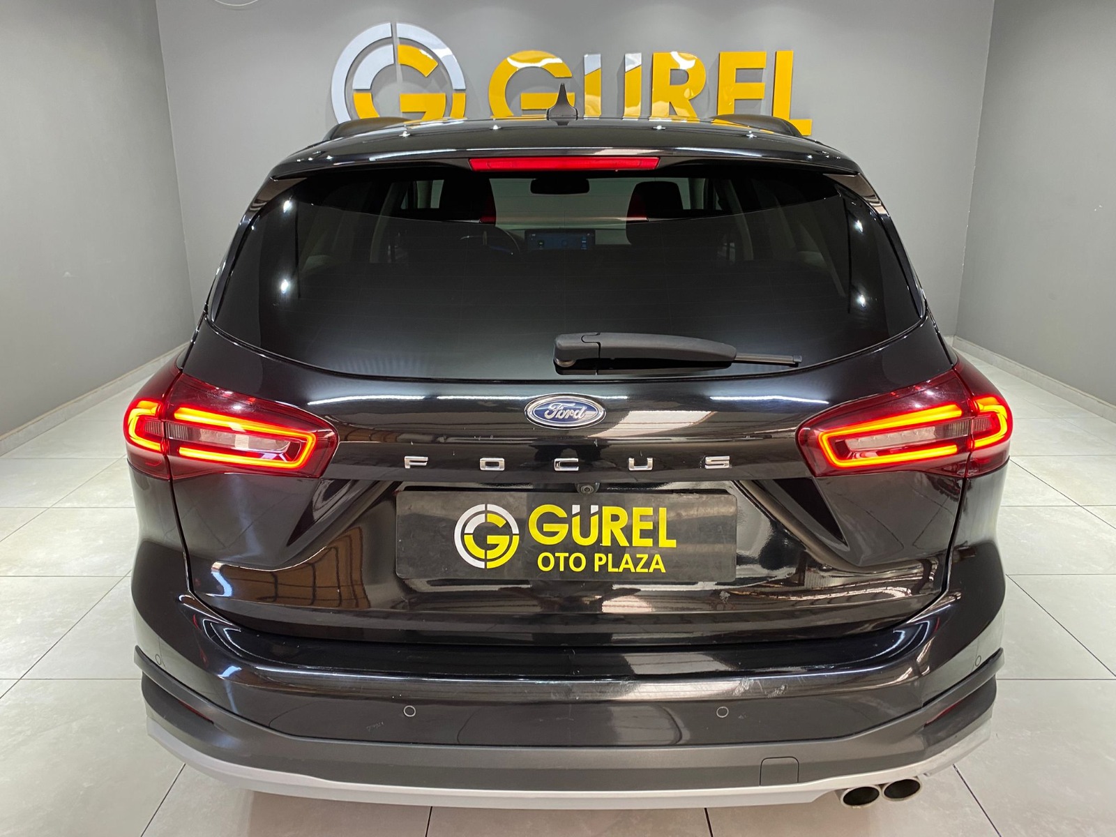 2023 Dizel Otomatik Ford Focus Siyah Gürel Tasarım Aksesuar Otomotiv San. Tic. Ltd. Şti.