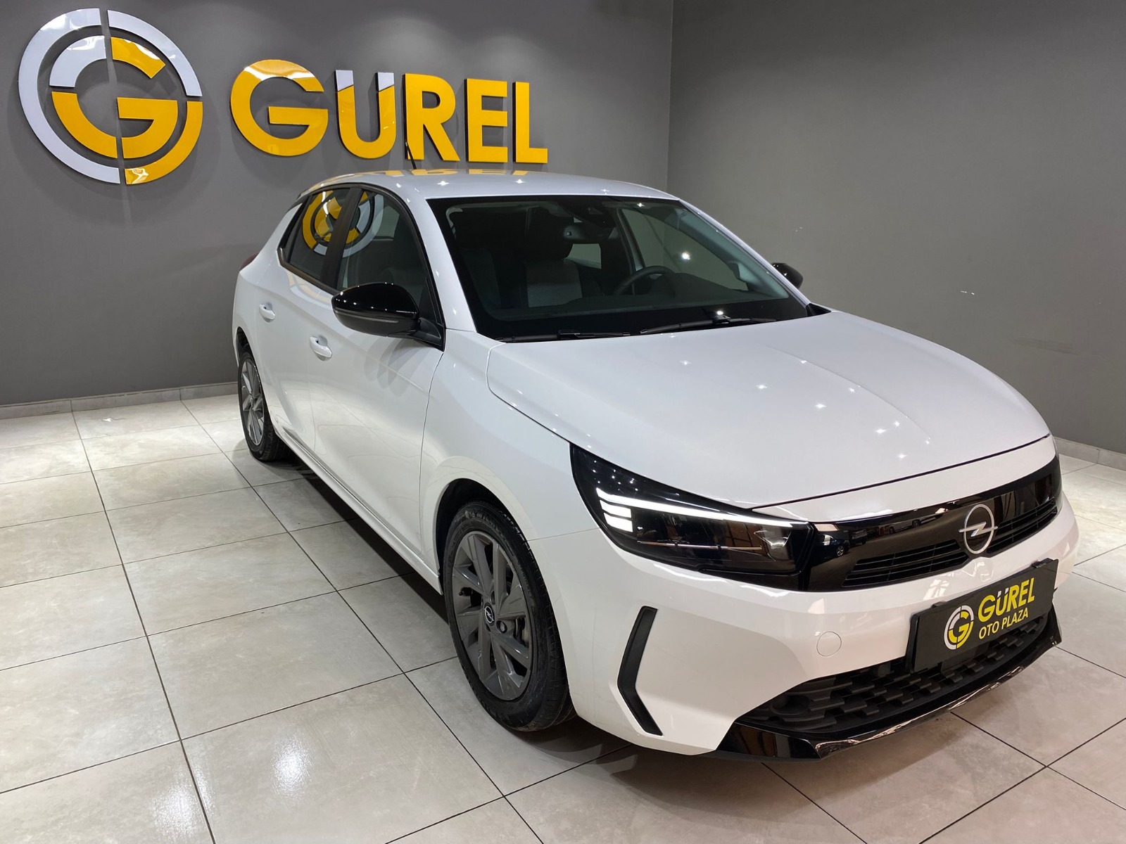 2025 Benzin Otomatik Opel Corsa Beyaz Gürel Tasarım Aksesuar Otomotiv San. Tic. Ltd. Şti.