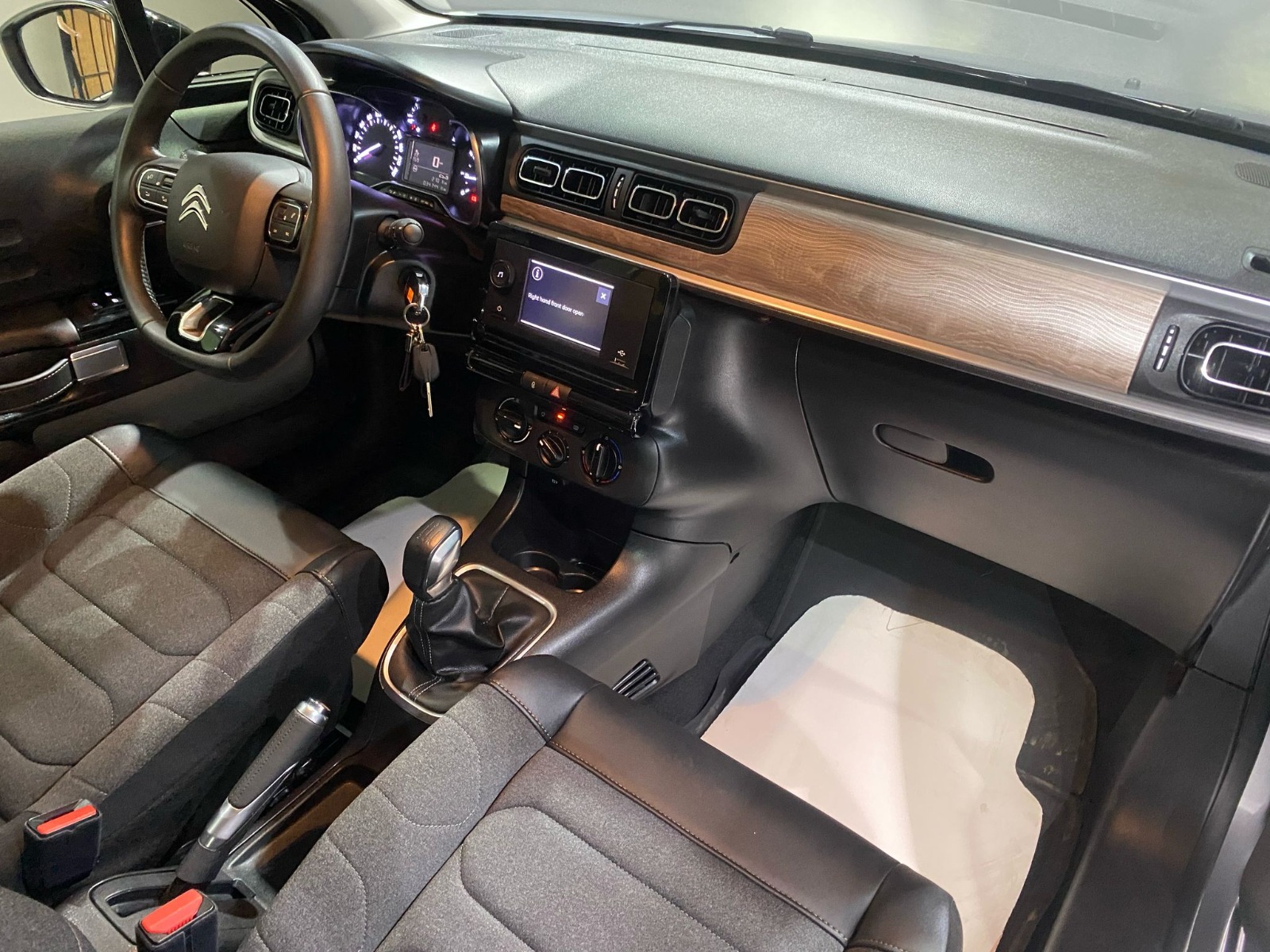 2023 Benzin Manuel Citroen C3 Gri Gürel Tasarım Aksesuar Otomotiv San. Tic. Ltd. Şti.
