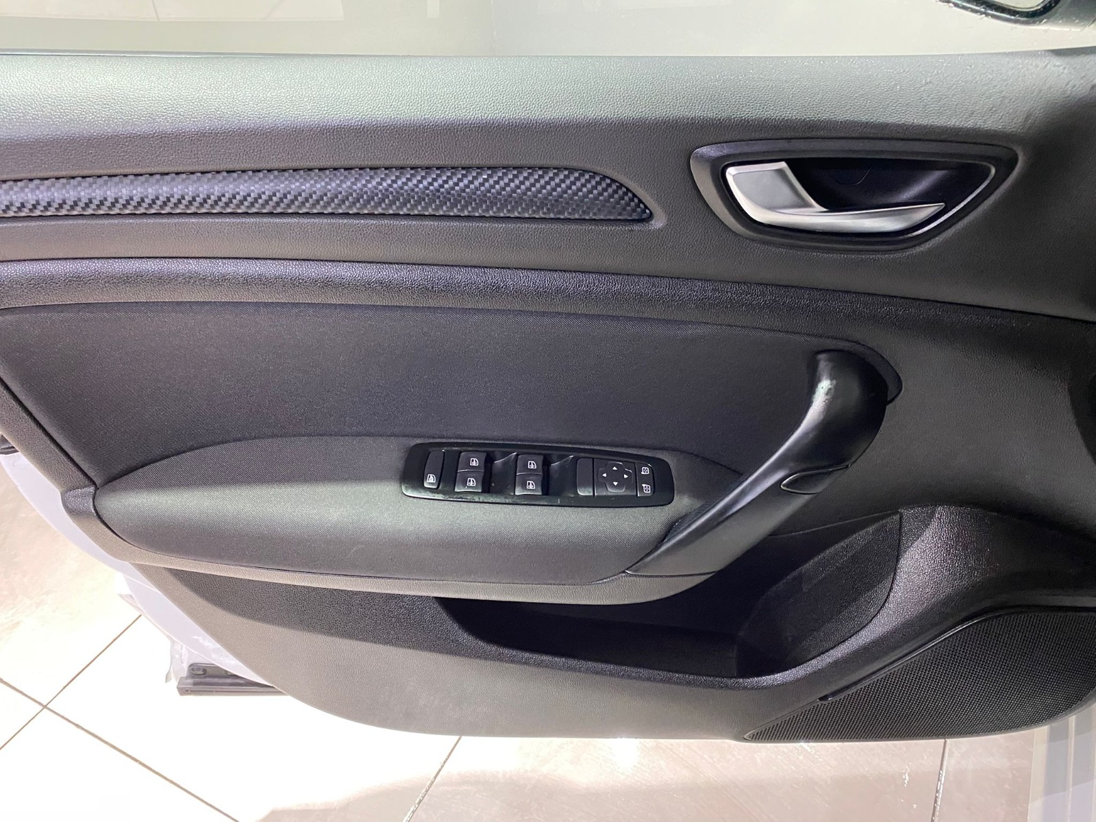 2022 Benzin Otomatik Renault Megane Beyaz Gürel Tasarım Aksesuar Otomotiv San. Tic. Ltd. Şti.