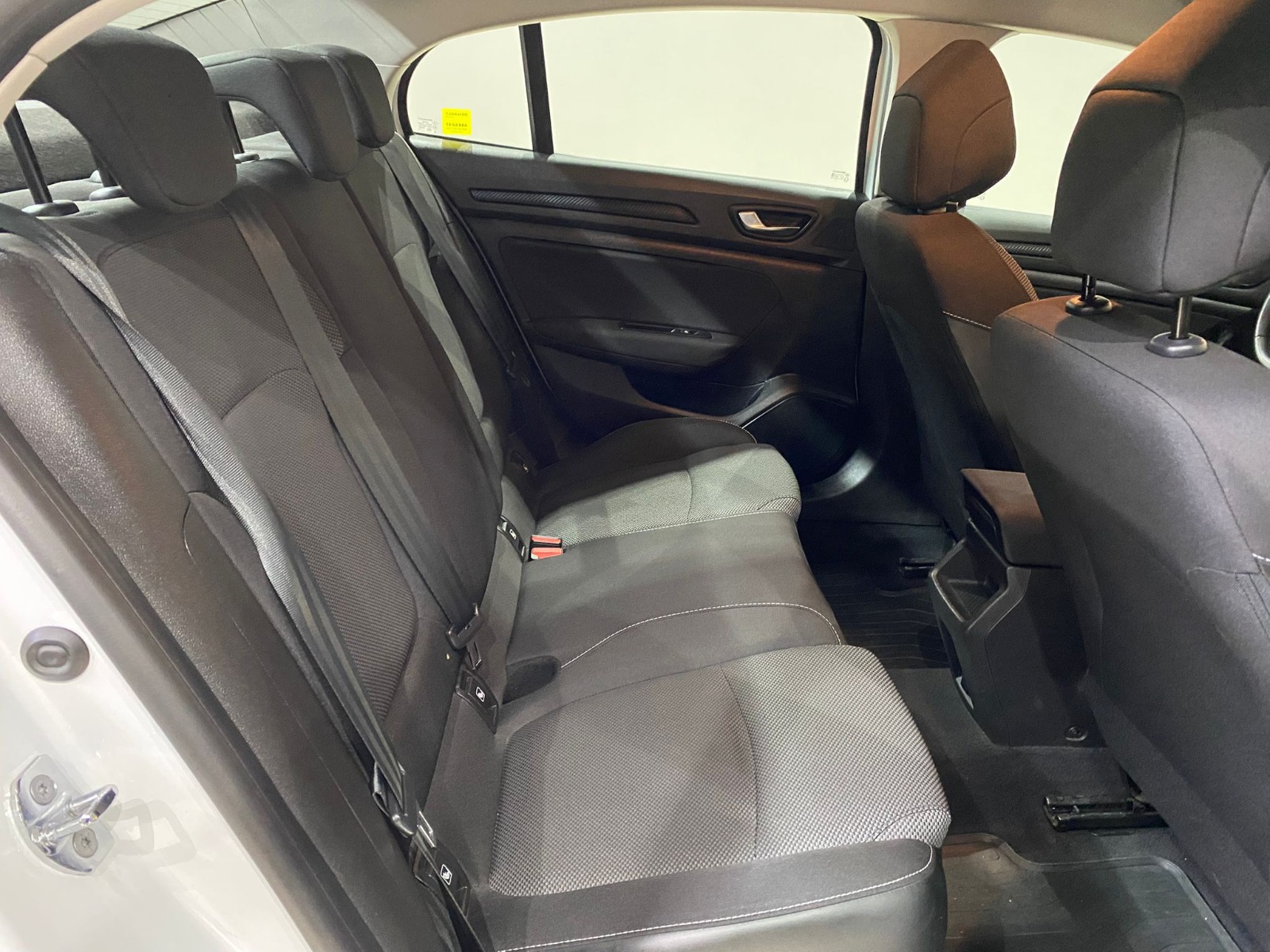 2022 Benzin Otomatik Renault Megane Beyaz Gürel Tasarım Aksesuar Otomotiv San. Tic. Ltd. Şti.