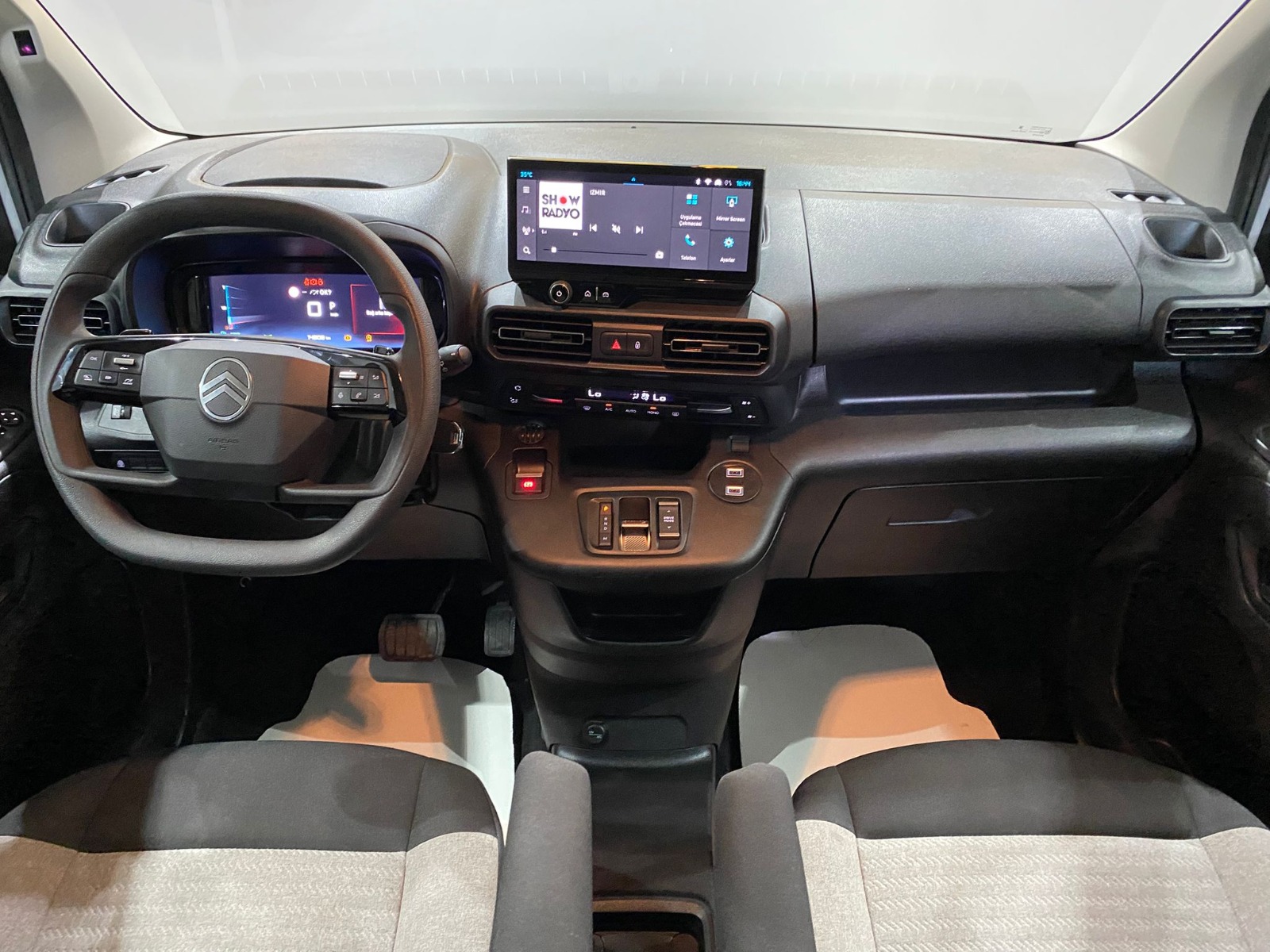 2026 Dizel Otomatik Citroen Berlingo Beyaz Gürel Tasarım Aksesuar Otomotiv San. Tic. Ltd. Şti.