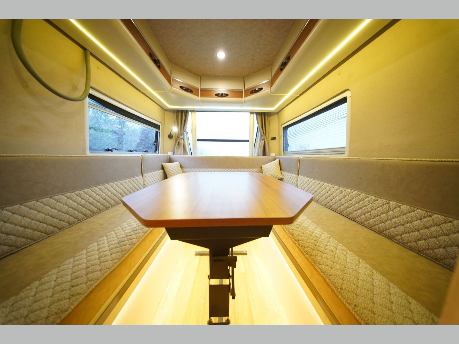 TaksitliOto.Net | 2.El Peugeot Boxer Panelvan 2.2 HDI 435 L4H2 | Manuel & Dizel | Beyaz | İzmir.2el 2019 Dizel Manuel Peugeot Boxer Beyaz Gürel Tasarım Aksesuar Otomotiv San. Tic. Ltd. Şti.