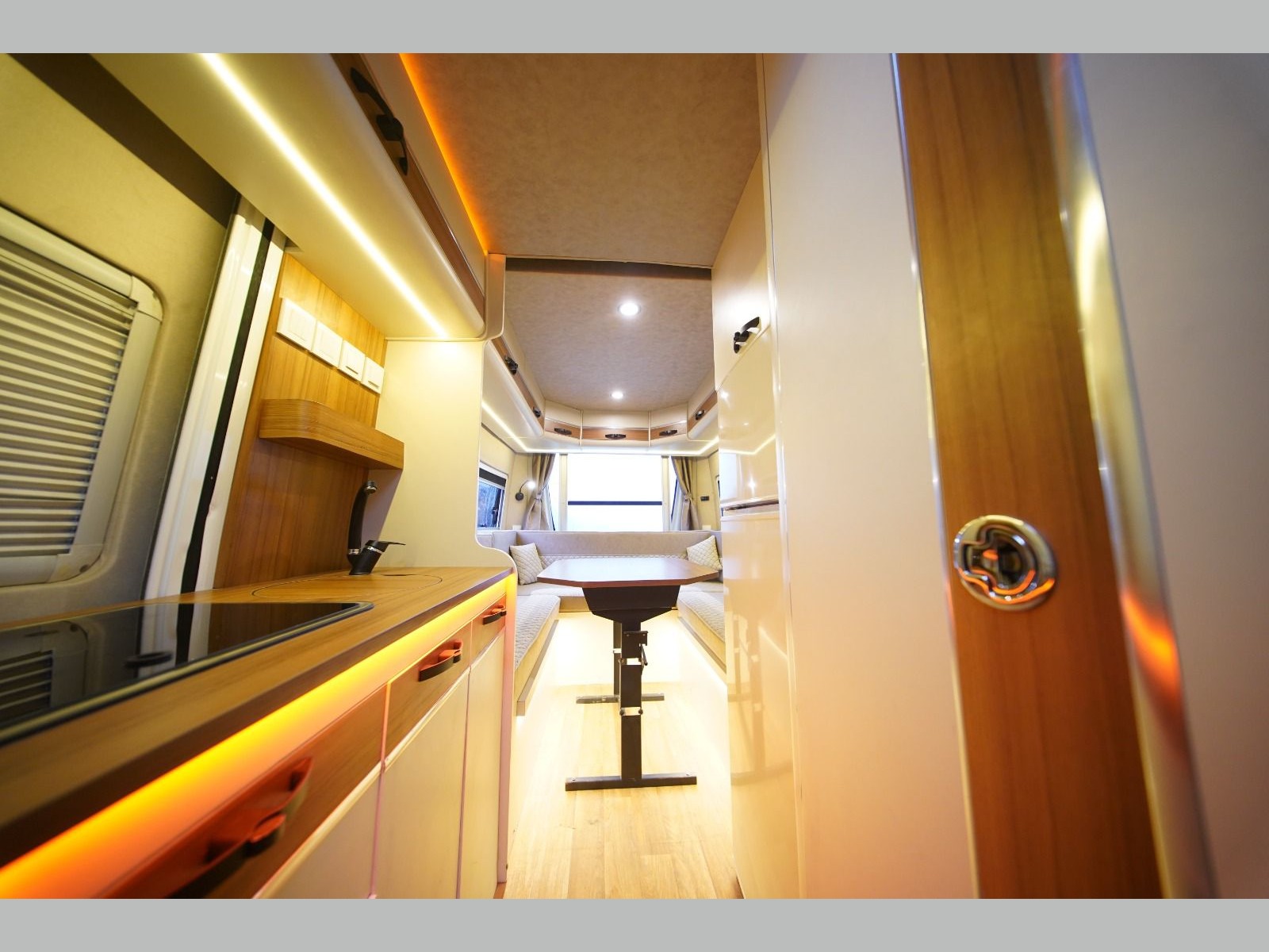 TaksitliOto.Net | 2.El Peugeot Boxer Panelvan 2.2 HDI 435 L4H2 | Manuel & Dizel | Beyaz | İzmir.2el 2019 Dizel Manuel Peugeot Boxer Beyaz Gürel Tasarım Aksesuar Otomotiv San. Tic. Ltd. Şti.