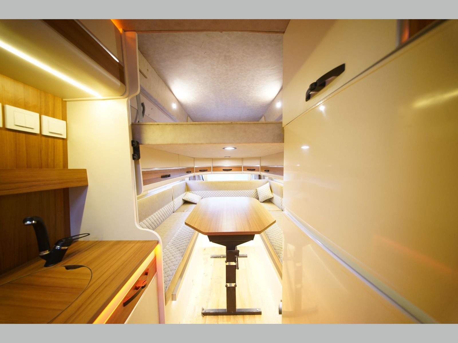 TaksitliOto.Net | 2.El Peugeot Boxer Panelvan 2.2 HDI 435 L4H2 | Manuel & Dizel | Beyaz | İzmir.2el 2019 Dizel Manuel Peugeot Boxer Beyaz Gürel Tasarım Aksesuar Otomotiv San. Tic. Ltd. Şti.