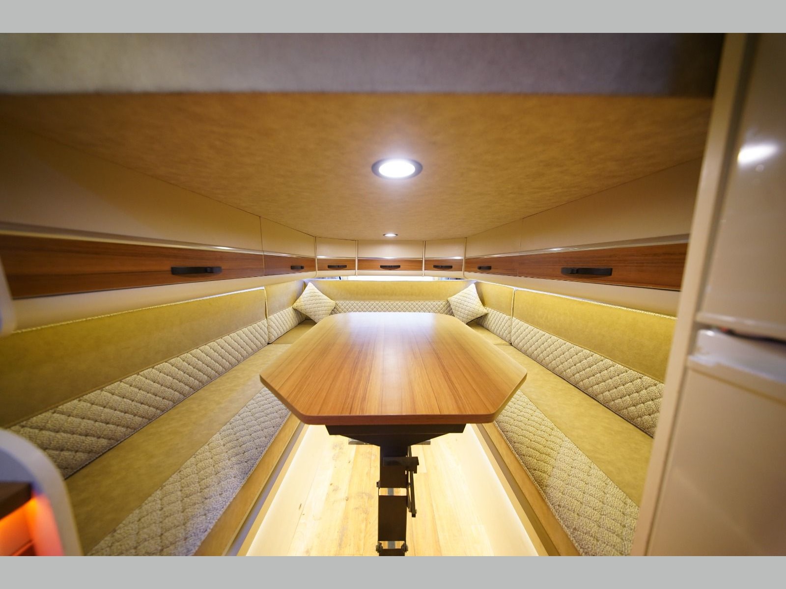 TaksitliOto.Net | 2.El Peugeot Boxer Panelvan 2.2 HDI 435 L4H2 | Manuel & Dizel | Beyaz | İzmir.2el 2019 Dizel Manuel Peugeot Boxer Beyaz Gürel Tasarım Aksesuar Otomotiv San. Tic. Ltd. Şti.