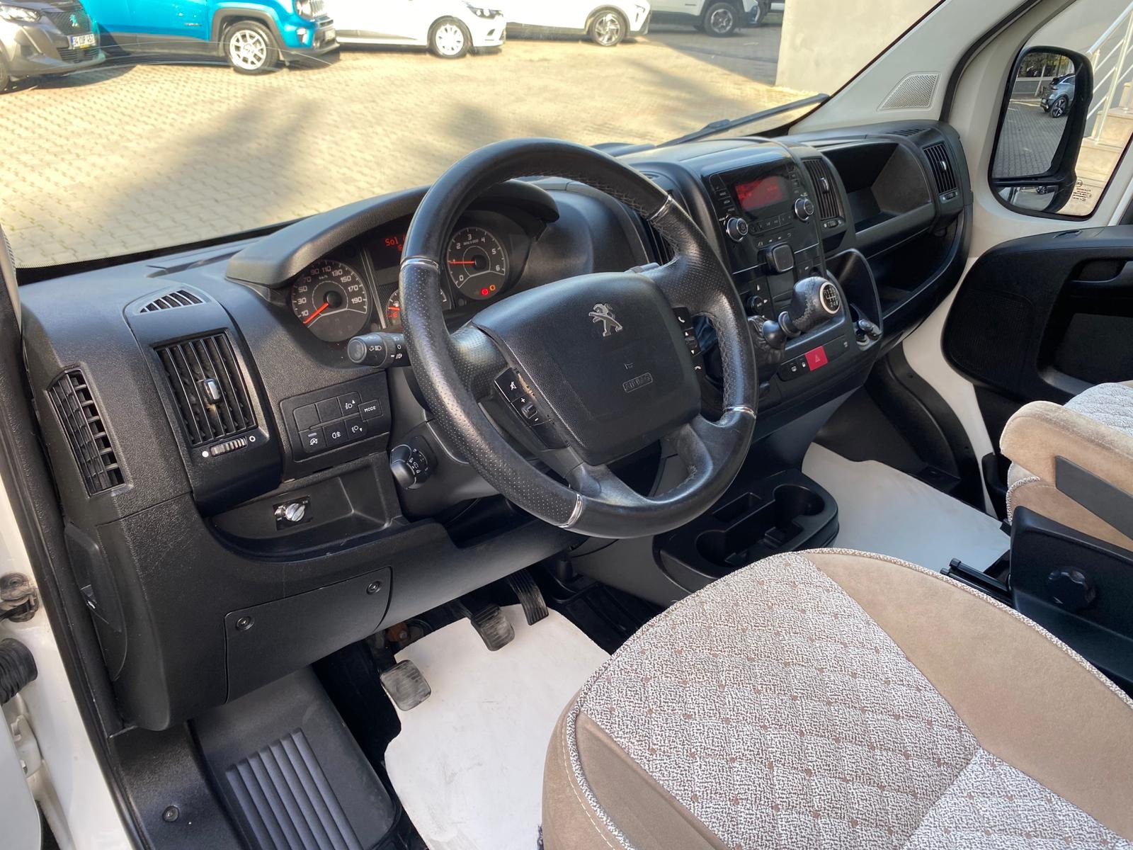 TaksitliOto.Net | 2.El Peugeot Boxer Panelvan 2.2 HDI 435 L4H2 | Manuel & Dizel | Beyaz | İzmir.2el 2019 Dizel Manuel Peugeot Boxer Beyaz Gürel Tasarım Aksesuar Otomotiv San. Tic. Ltd. Şti.