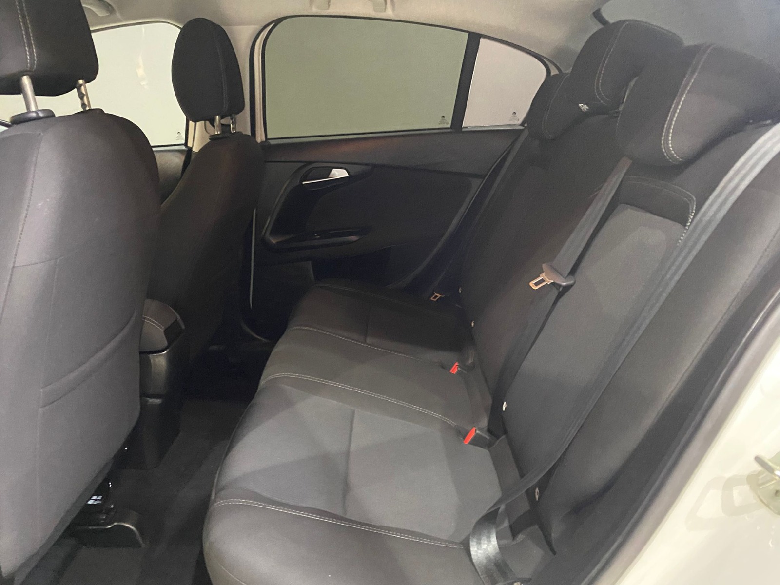 2022 Benzin Manuel Fiat Egea Beyaz Gürel Tasarım Aksesuar Otomotiv San. Tic. Ltd. Şti.