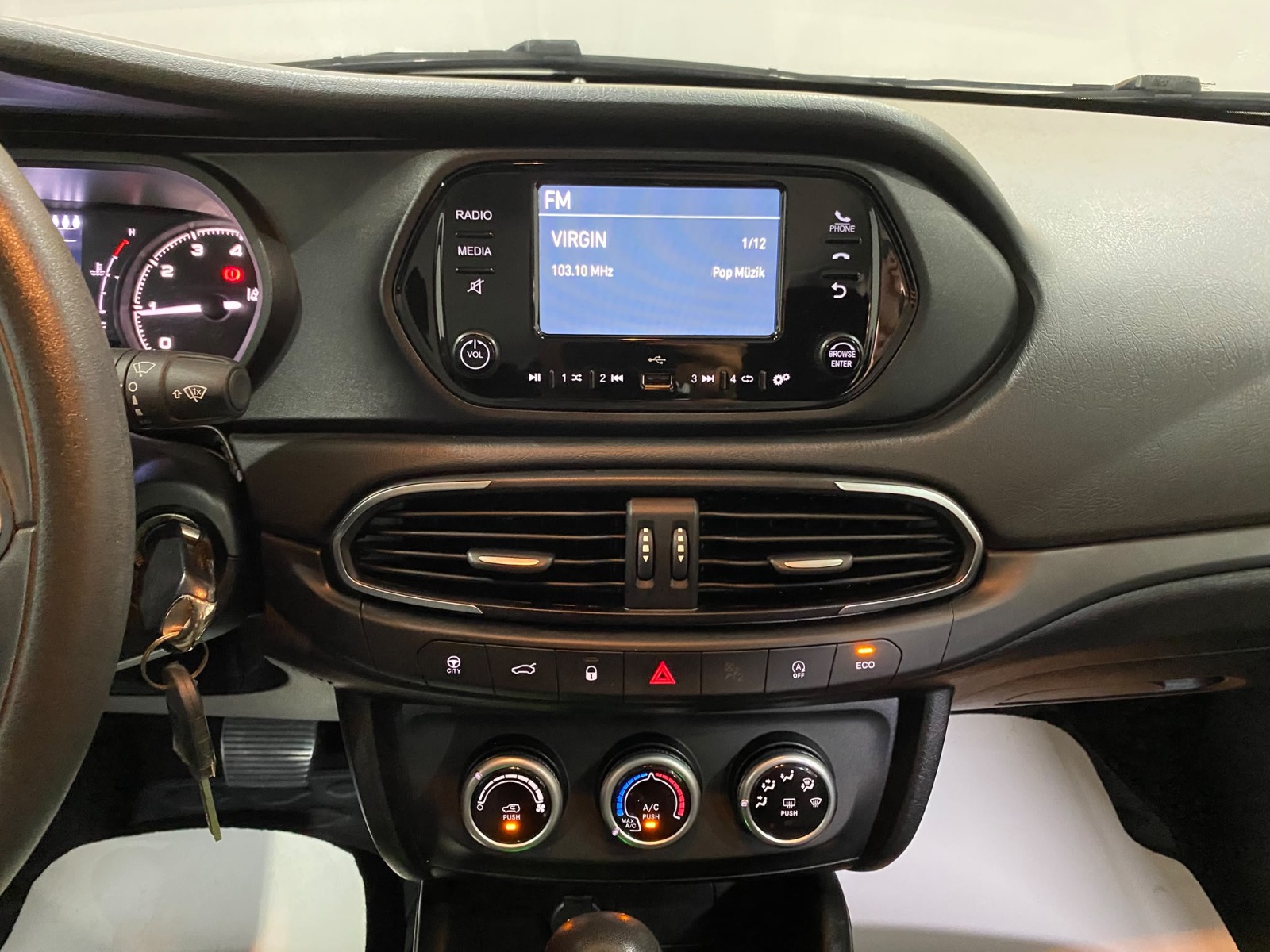 2025 Dizel Otomatik Fiat Egea Beyaz Gürel Tasarım Aksesuar Otomotiv San. Tic. Ltd. Şti.