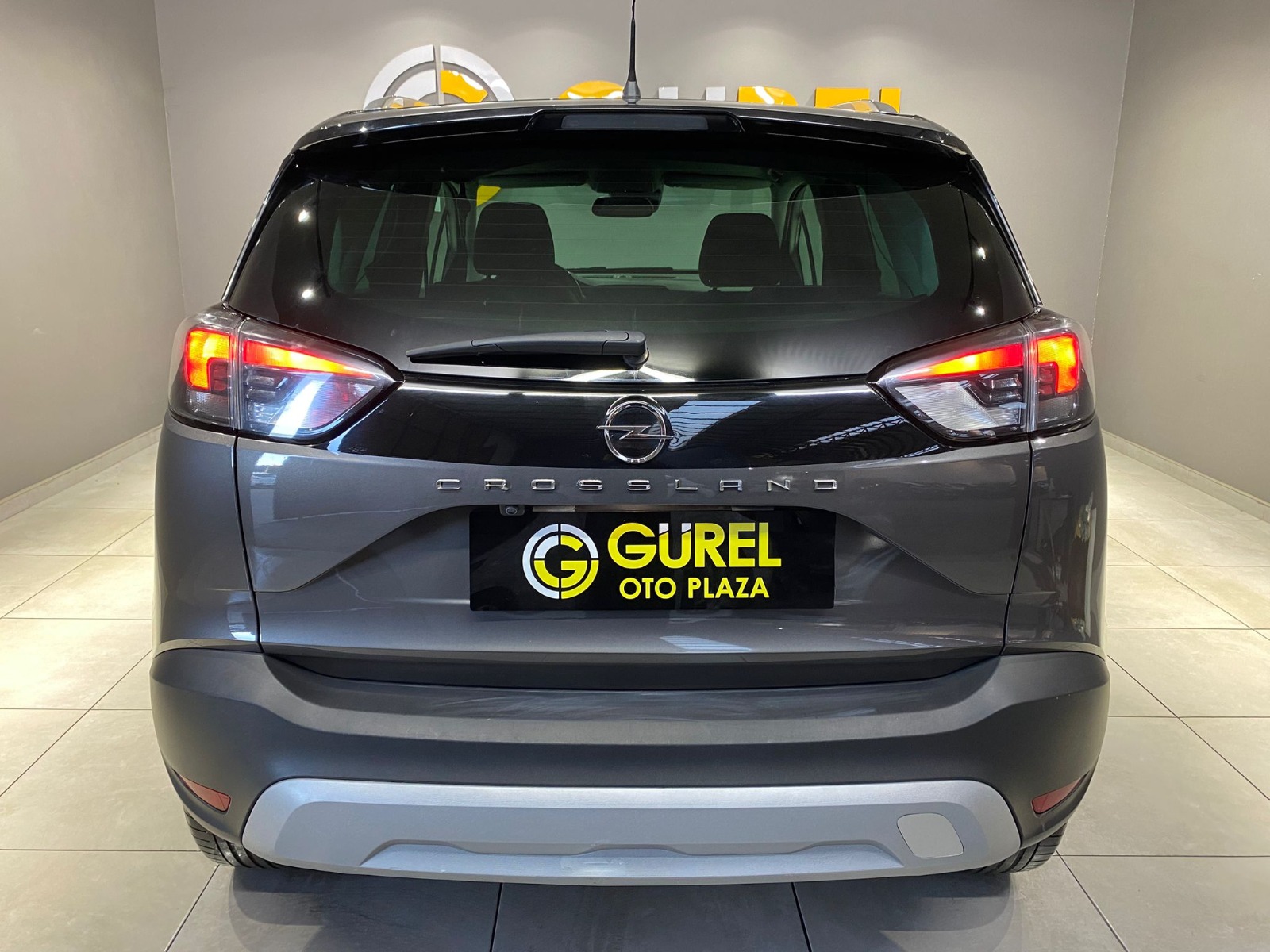 2022 Benzin Otomatik Opel Crossland Gri Gürel Tasarım Aksesuar Otomotiv San. Tic. Ltd. Şti.