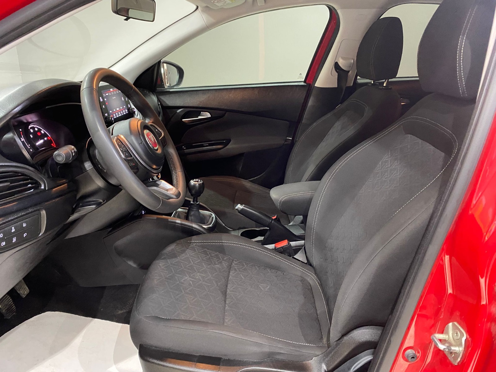 2022 Benzin Manuel Fiat Egea Kırmızı Gürel Tasarım Aksesuar Otomotiv San. Tic. Ltd. Şti.