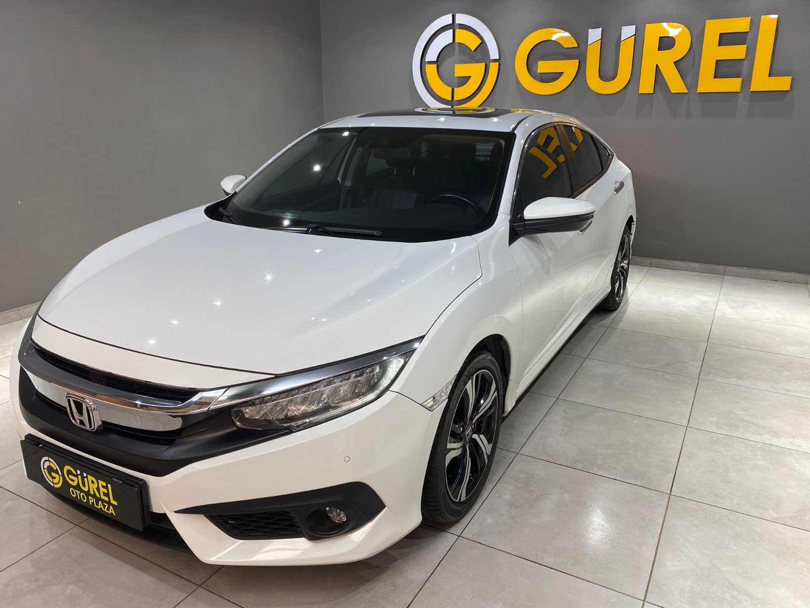 2019 Dizel Otomatik Honda Civic Beyaz Gürel Tasarım Aksesuar Otomotiv San. Tic. Ltd. Şti.