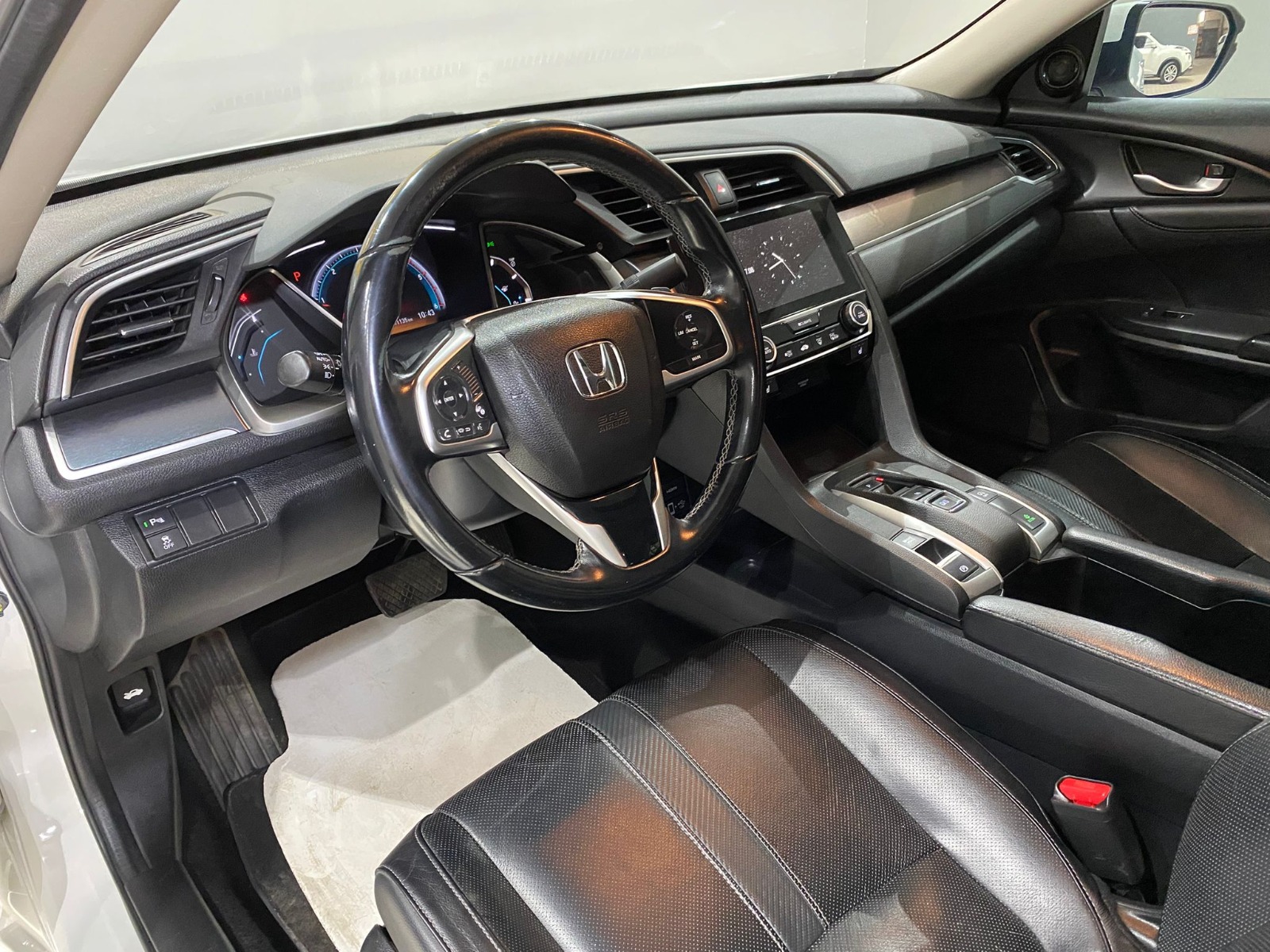 2019 Dizel Otomatik Honda Civic Beyaz Gürel Tasarım Aksesuar Otomotiv San. Tic. Ltd. Şti.
