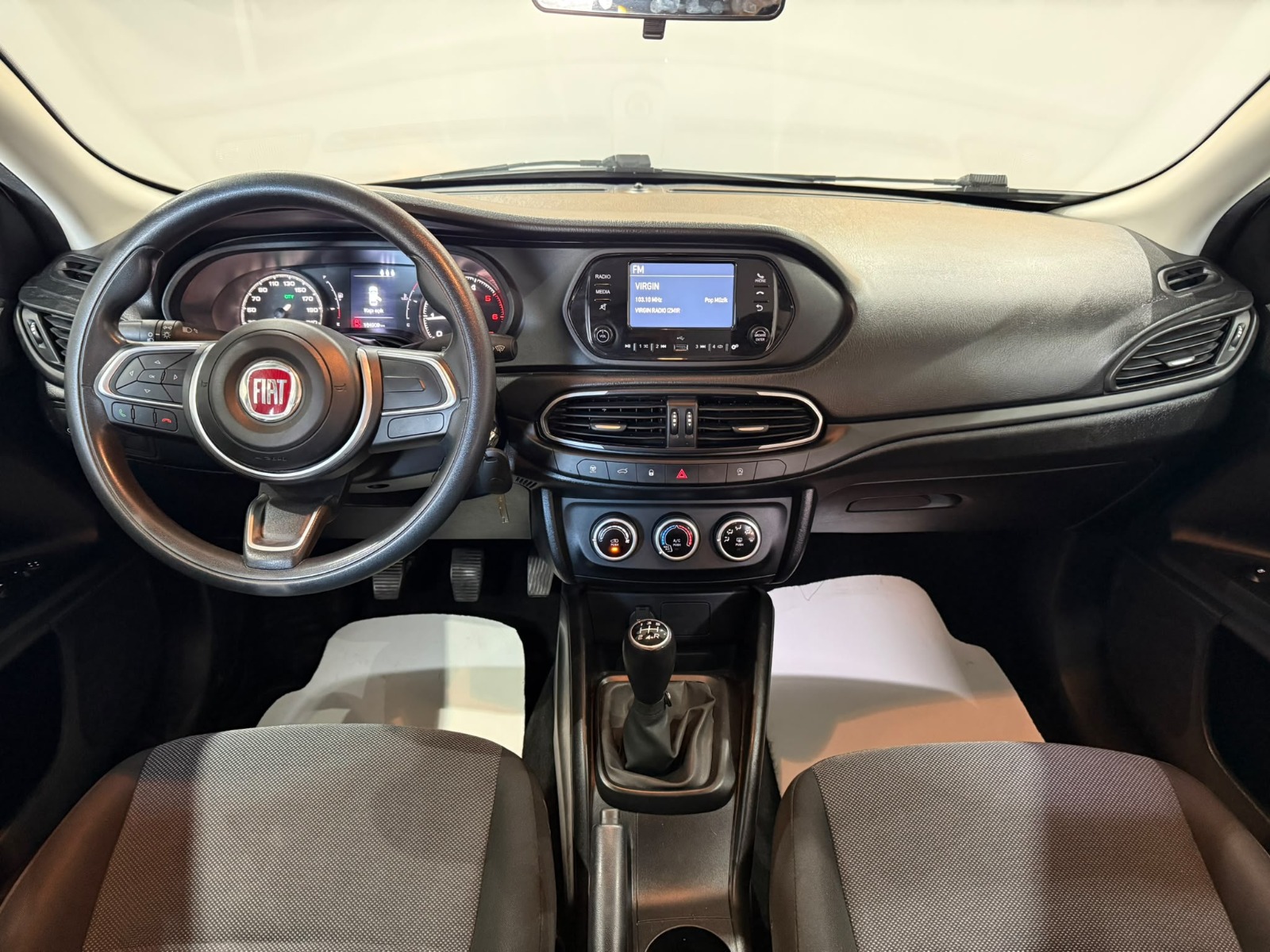 2023 Dizel Manuel Fiat Egea Beyaz Gürel Tasarım Aksesuar Otomotiv San. Tic. Ltd. Şti.