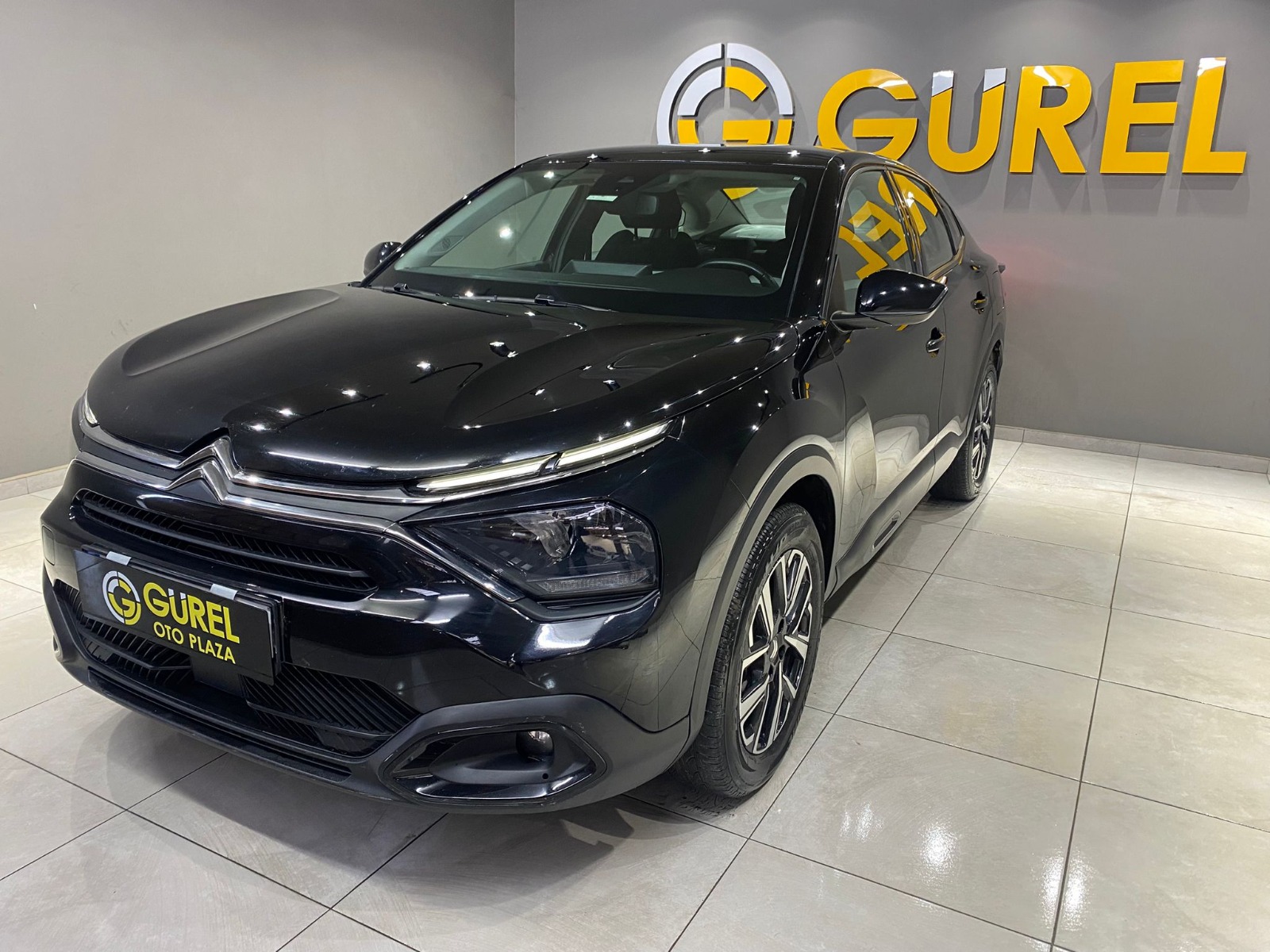 2024 Benzin Otomatik Citroen C4 X Siyah Gürel Tasarım Aksesuar Otomotiv San. Tic. Ltd. Şti.