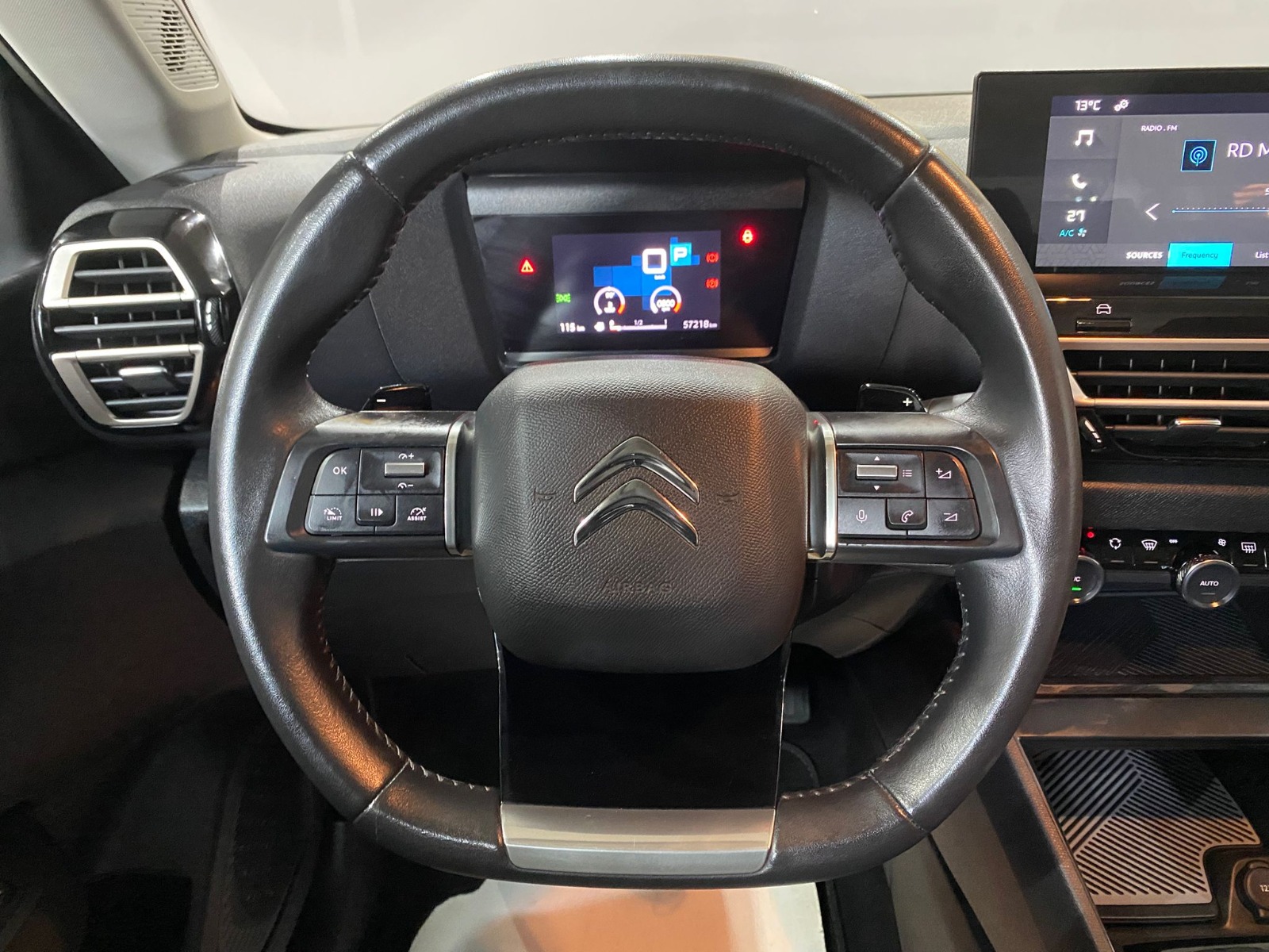 2024 Benzin Otomatik Citroen C4 X Siyah Gürel Tasarım Aksesuar Otomotiv San. Tic. Ltd. Şti.