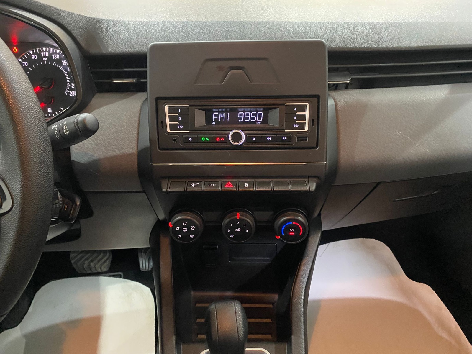 2023 Benzin Otomatik Renault Clio Beyaz Gürel Tasarım Aksesuar Otomotiv San. Tic. Ltd. Şti.