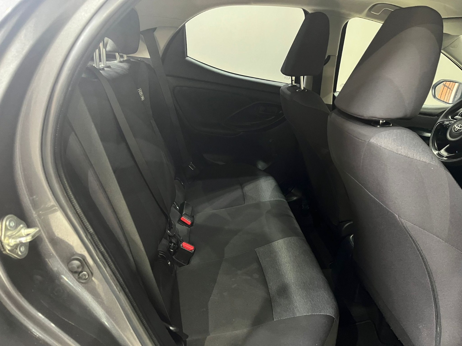 2021 Benzin Manuel Toyota Yaris Gri Gürel Tasarım Aksesuar Otomotiv San. Tic. Ltd. Şti.