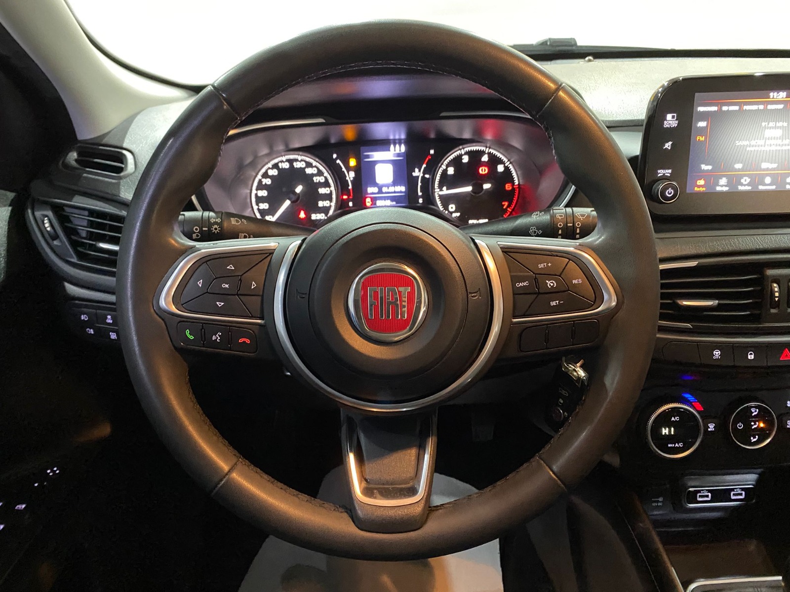 2022 Benzin Manuel Fiat Egea Kırmızı Gürel Tasarım Aksesuar Otomotiv San. Tic. Ltd. Şti.