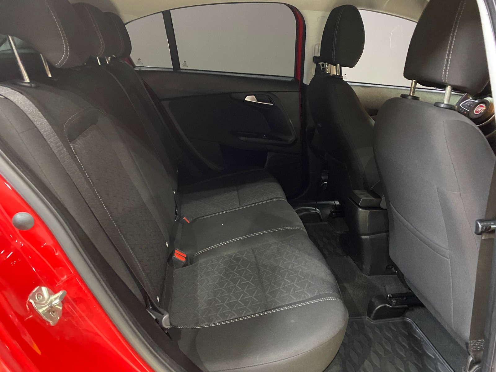 2022 Benzin Manuel Fiat Egea Kırmızı Gürel Tasarım Aksesuar Otomotiv San. Tic. Ltd. Şti.