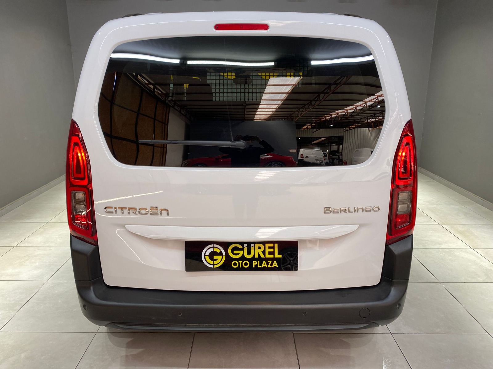 2025 Dizel Otomatik Citroen Berlingo Beyaz Gürel Tasarım Aksesuar Otomotiv San. Tic. Ltd. Şti.