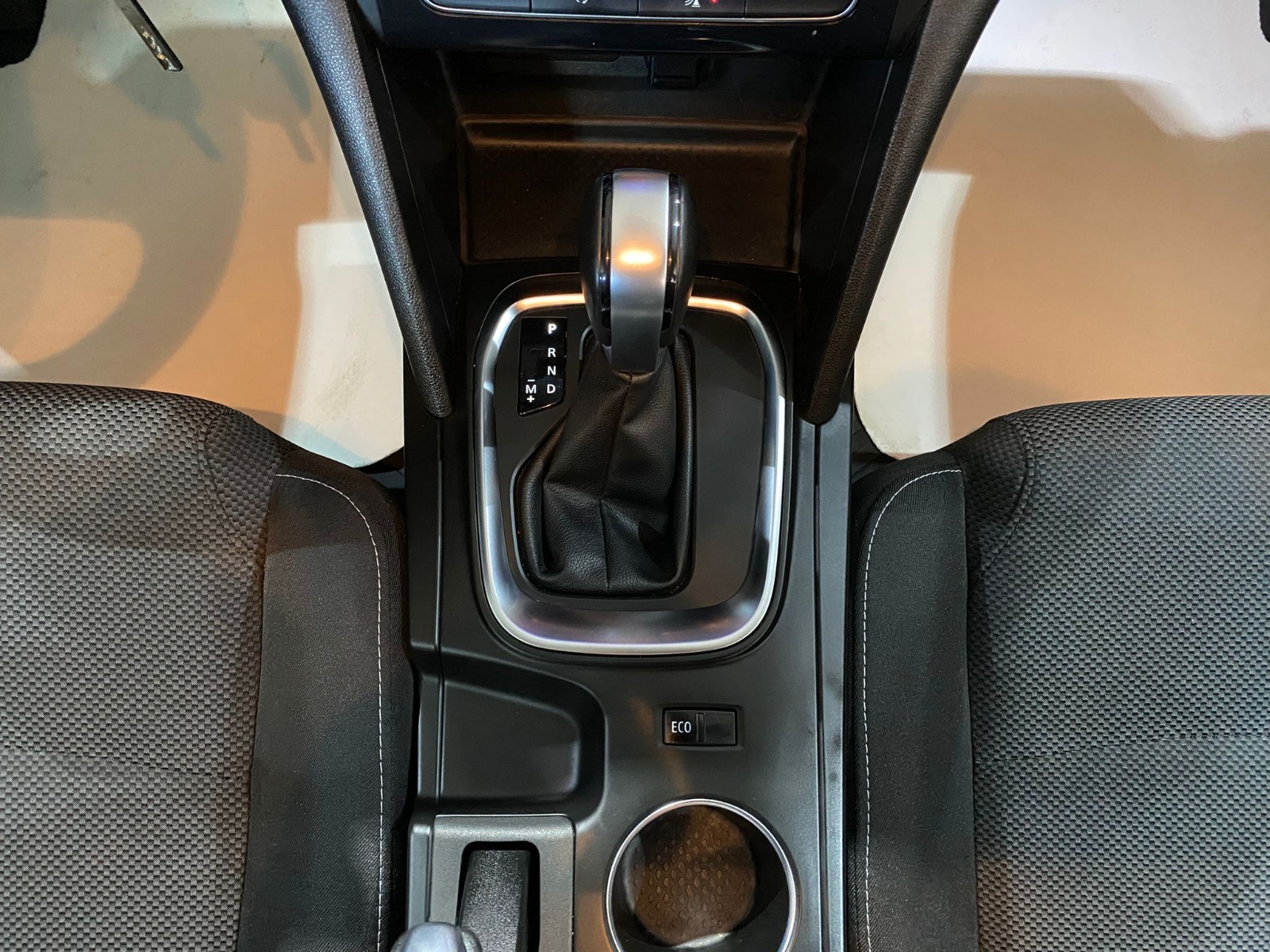 2022 Benzin Otomatik Renault Megane Gri Gürel Tasarım Aksesuar Otomotiv San. Tic. Ltd. Şti.