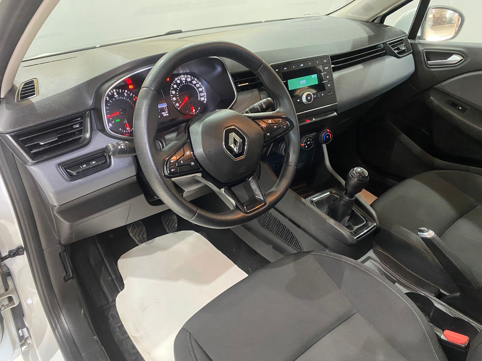 2020 Benzin Manuel Renault Clio Beyaz Gürel Tasarım Aksesuar Otomotiv San. Tic. Ltd. Şti.