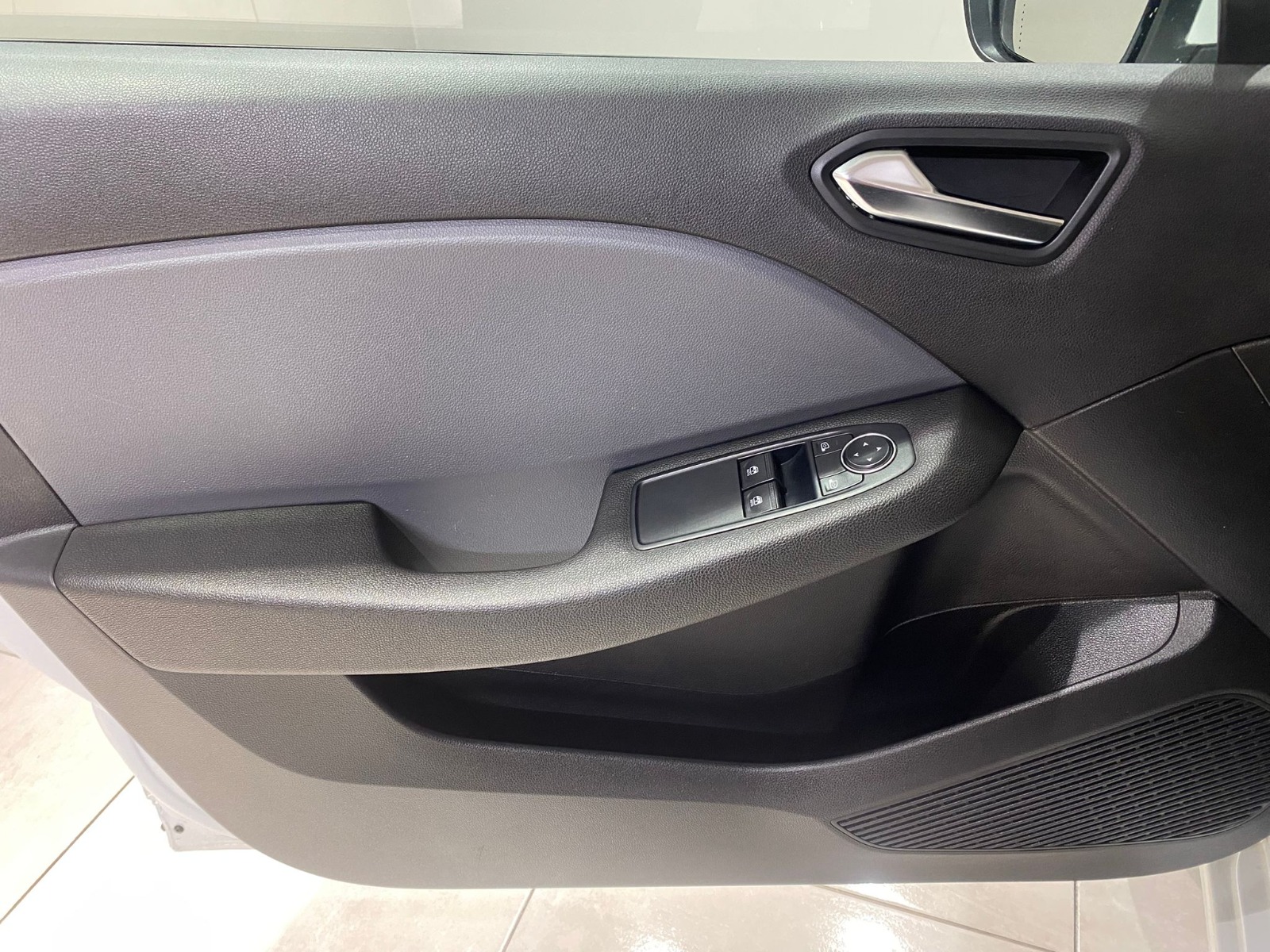 2020 Benzin Manuel Renault Clio Beyaz Gürel Tasarım Aksesuar Otomotiv San. Tic. Ltd. Şti.