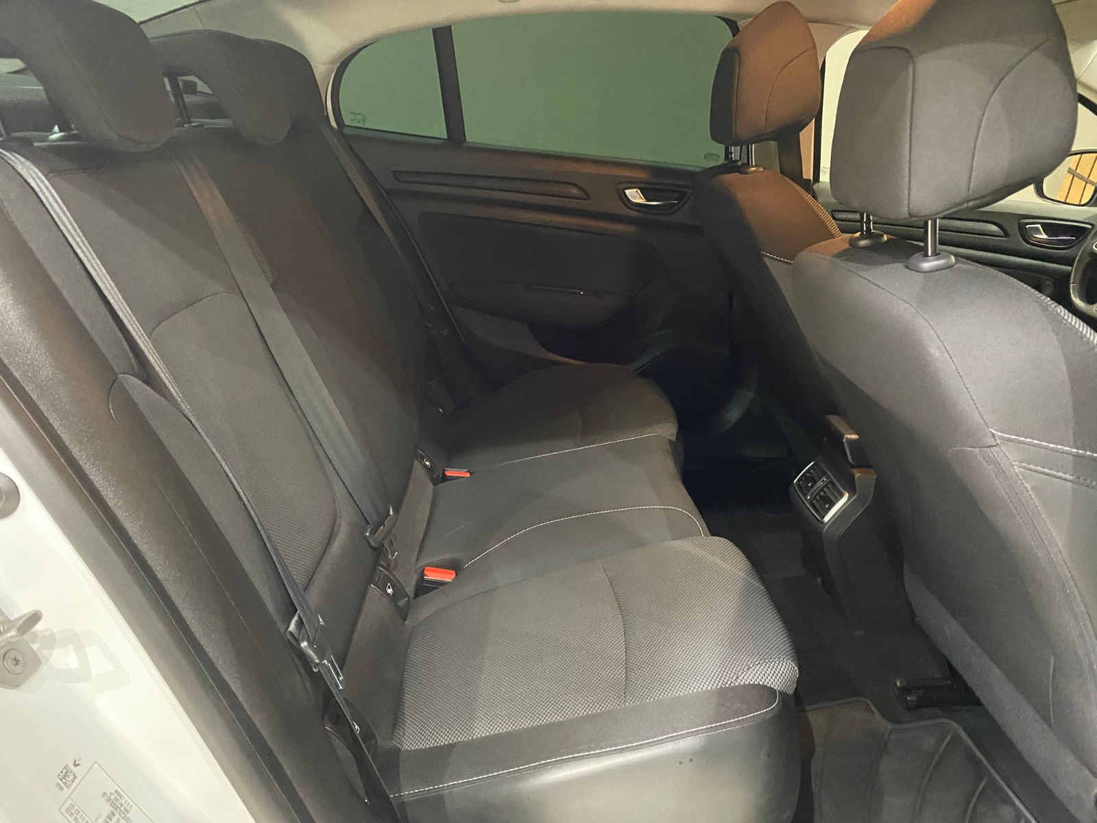 2022 Benzin Otomatik Renault Megane Beyaz Gürel Tasarım Aksesuar Otomotiv San. Tic. Ltd. Şti.