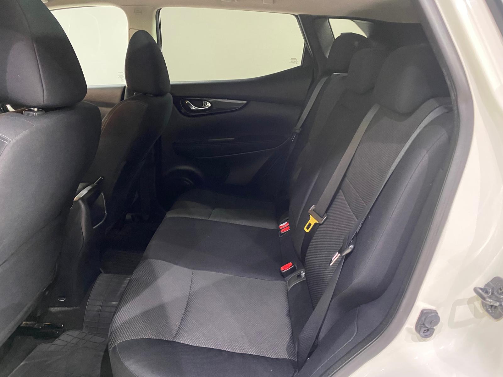 2015 Dizel Manuel Nissan Qashqai Beyaz Gürel Tasarım Aksesuar Otomotiv San. Tic. Ltd. Şti.