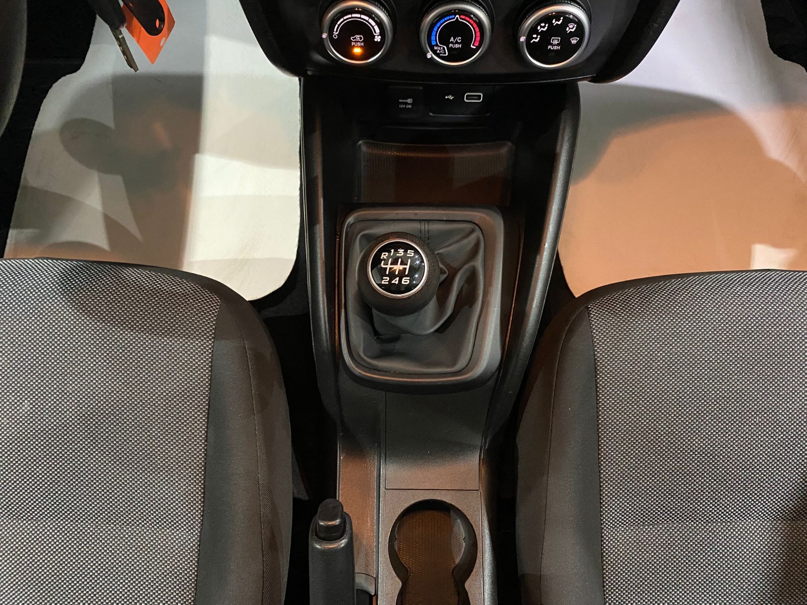 2021 Dizel Manuel Fiat Egea Beyaz Gürel Tasarım Aksesuar Otomotiv San. Tic. Ltd. Şti.