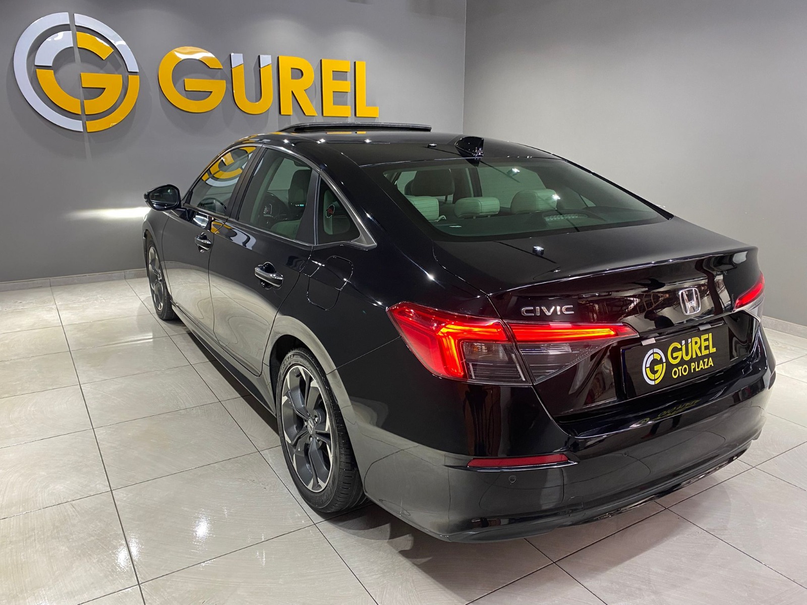 2023 Benzin + LPG Otomatik Honda Civic Siyah Gürel Tasarım Aksesuar Otomotiv San. Tic. Ltd. Şti.