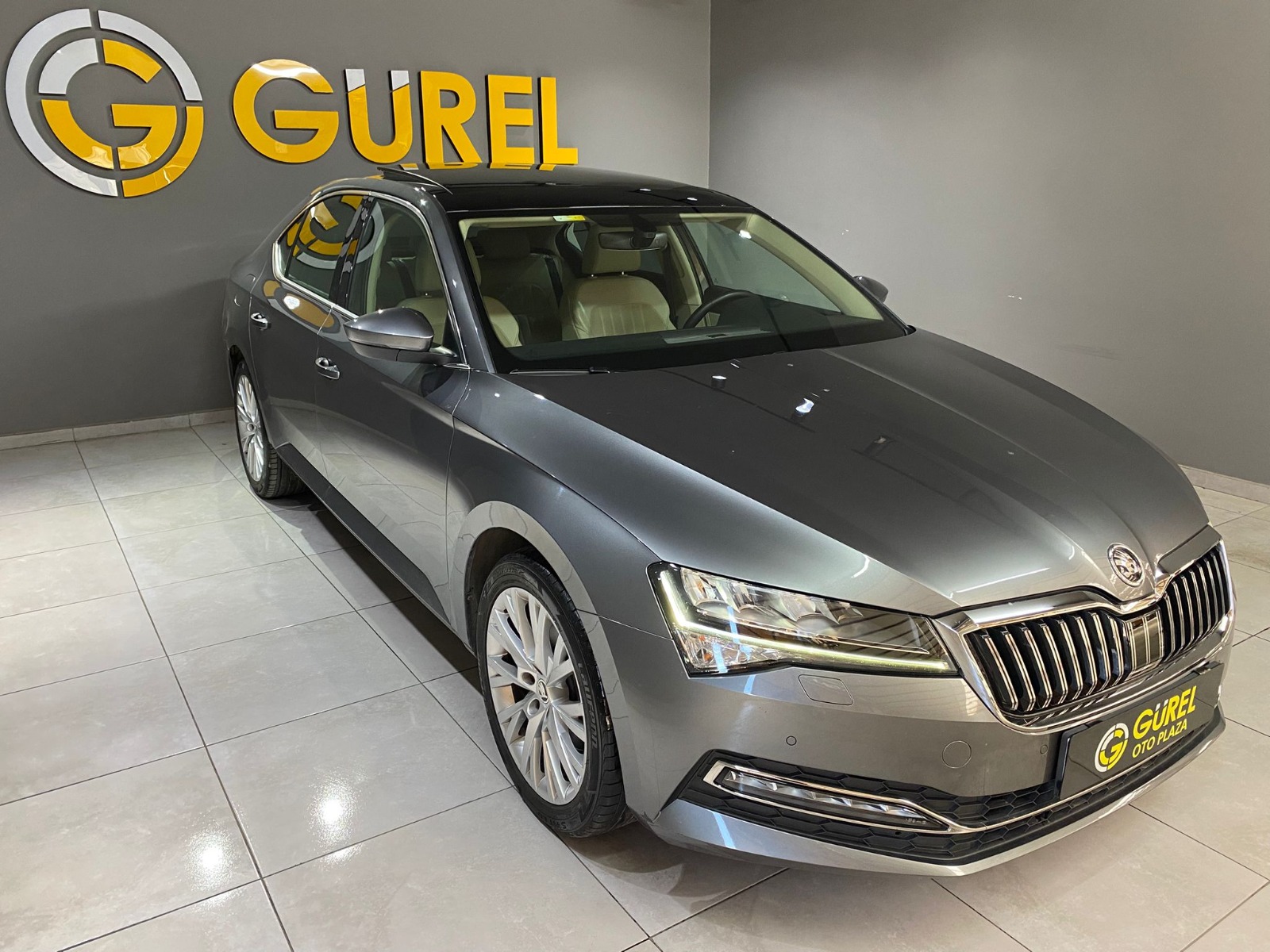 2022 Benzin Otomatik Skoda Superb Gri Gürel Tasarım Aksesuar Otomotiv San. Tic. Ltd. Şti.