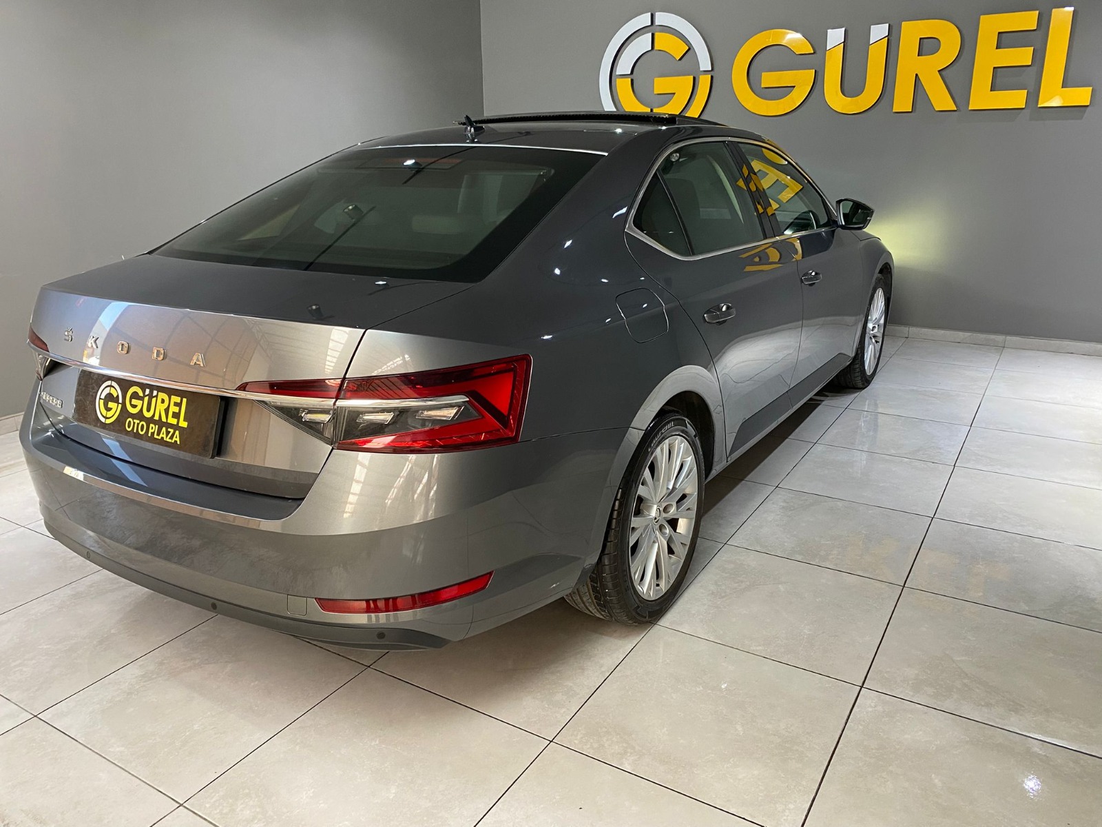 2022 Benzin Otomatik Skoda Superb Gri Gürel Tasarım Aksesuar Otomotiv San. Tic. Ltd. Şti.